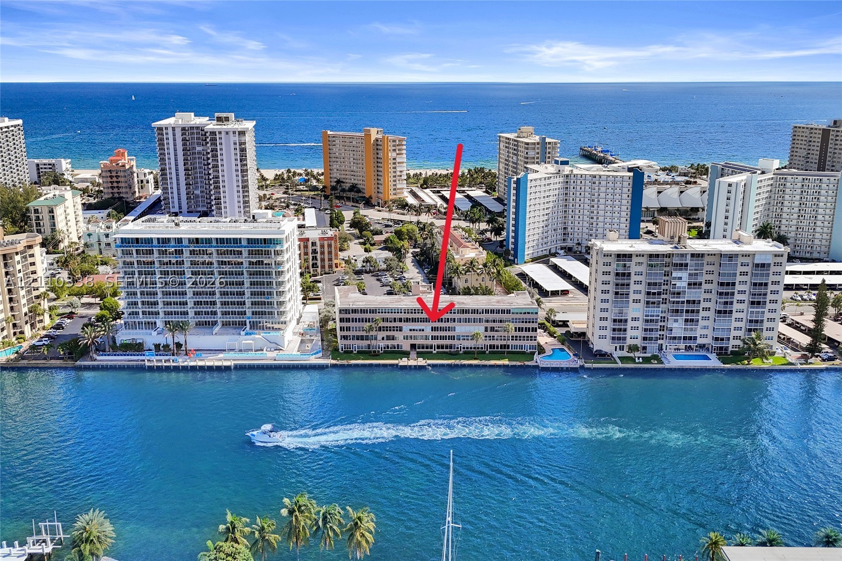 401 N Riverside Dr #105