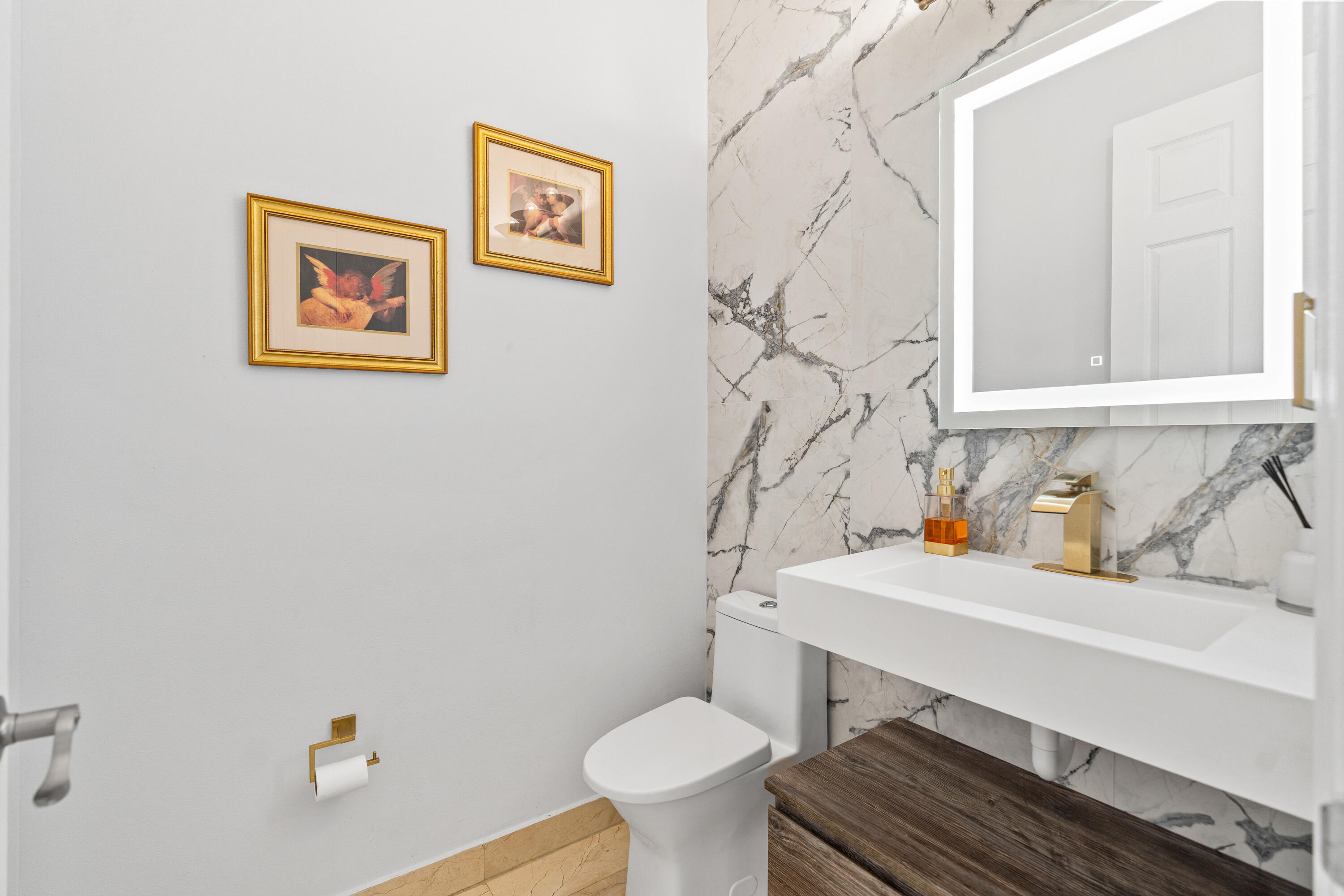 4918 SW 195th Ter Miramar, FL 33029