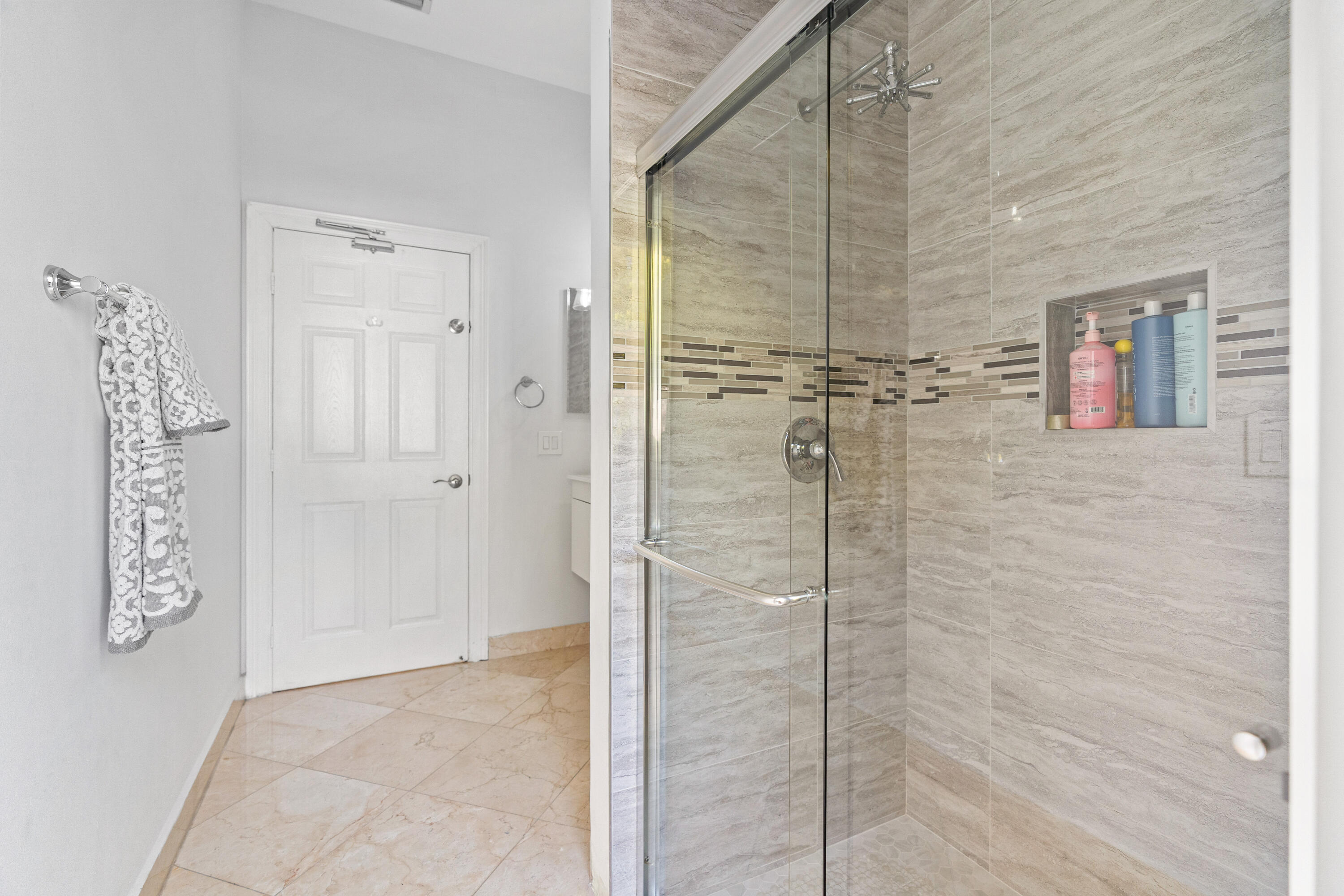 4918 SW 195th Ter Miramar, FL 33029