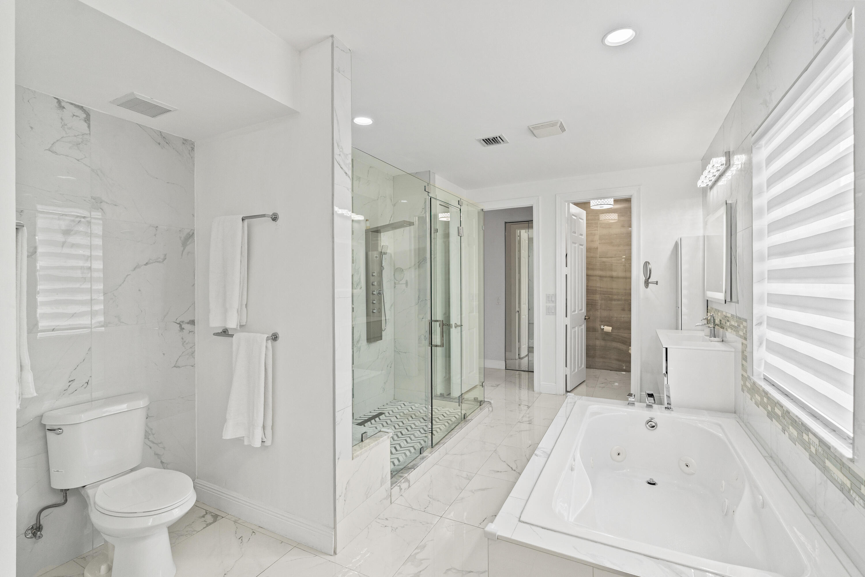 4918 SW 195th Ter Miramar, FL 33029