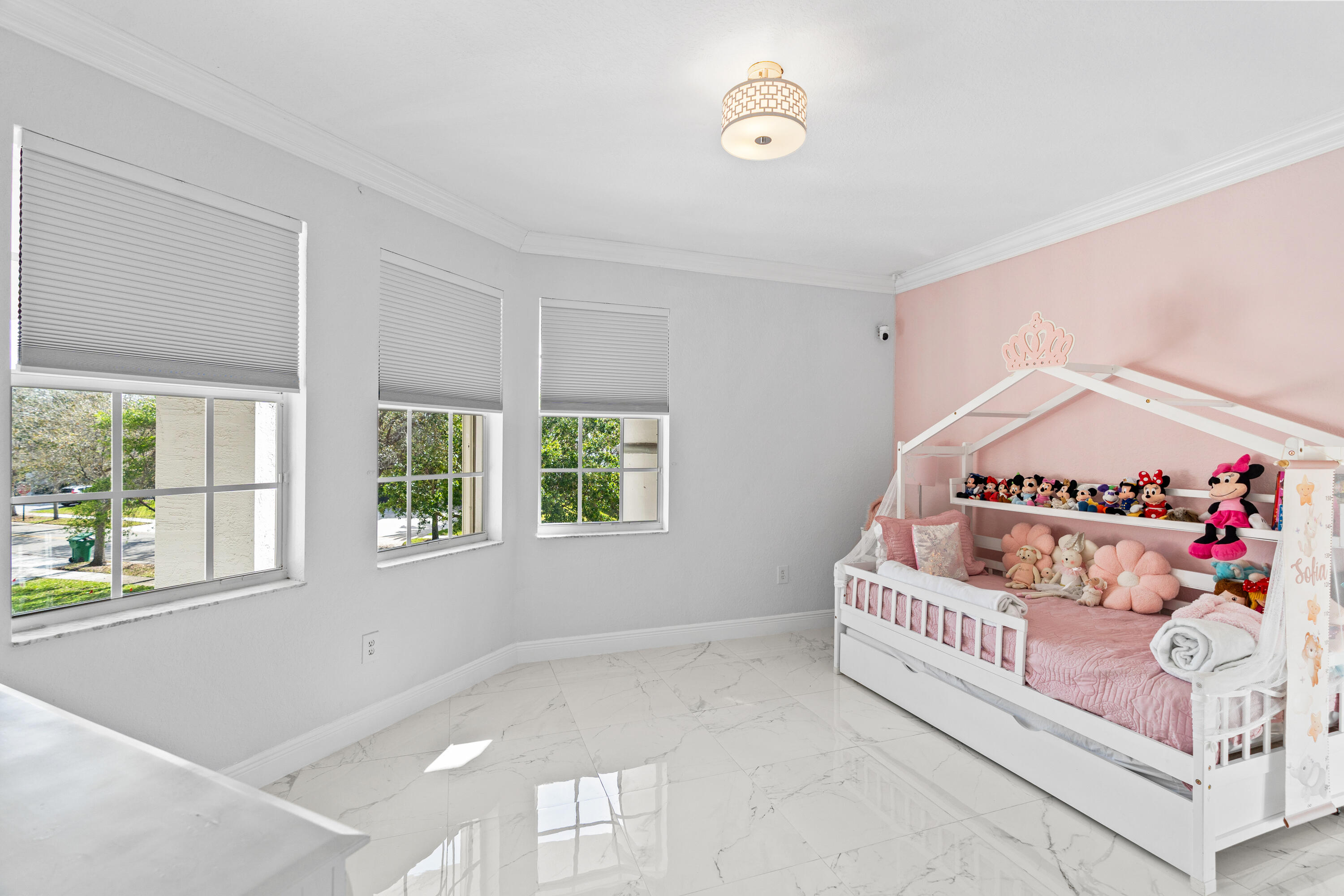 4918 SW 195th Ter Miramar, FL 33029