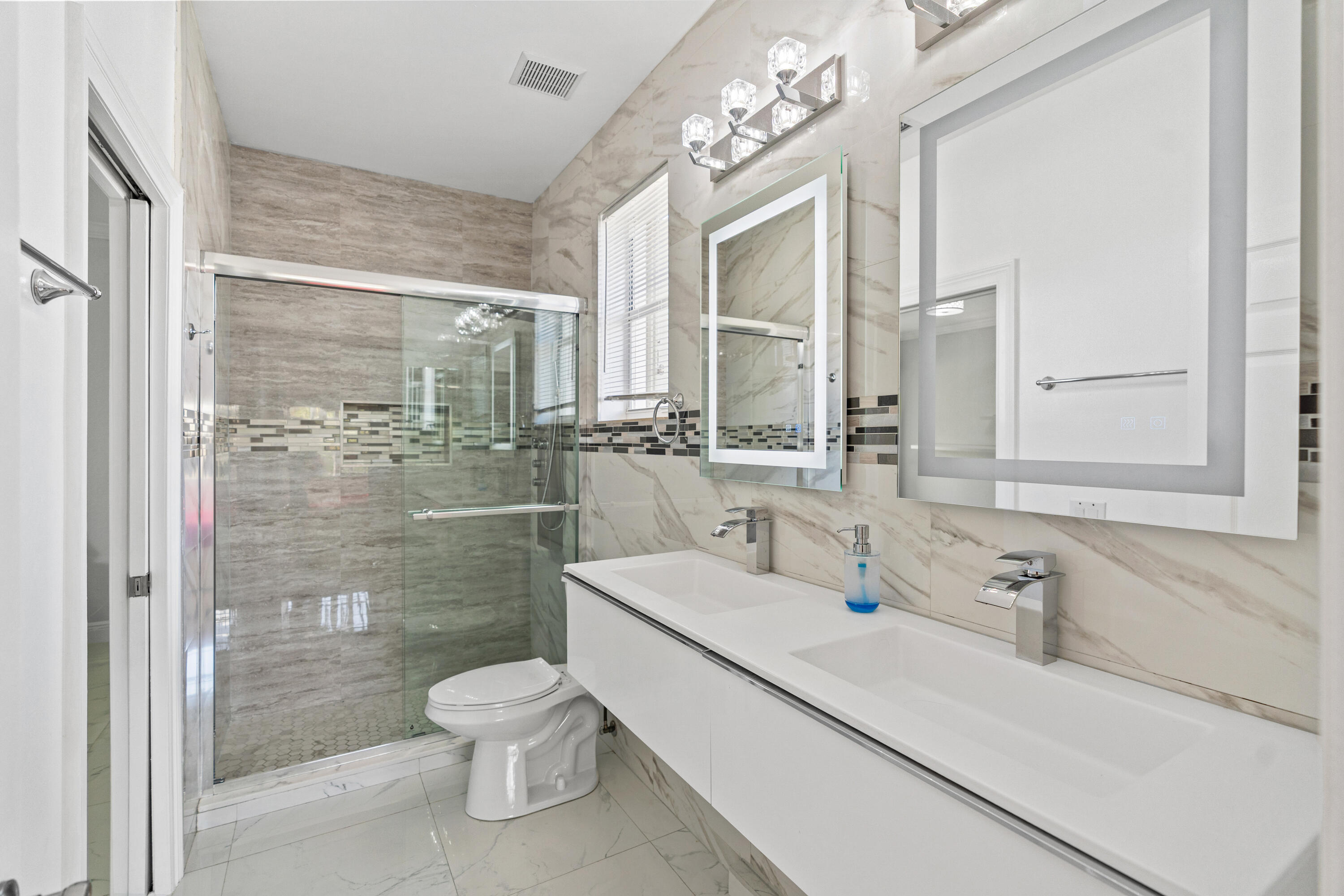 4918 SW 195th Ter Miramar, FL 33029