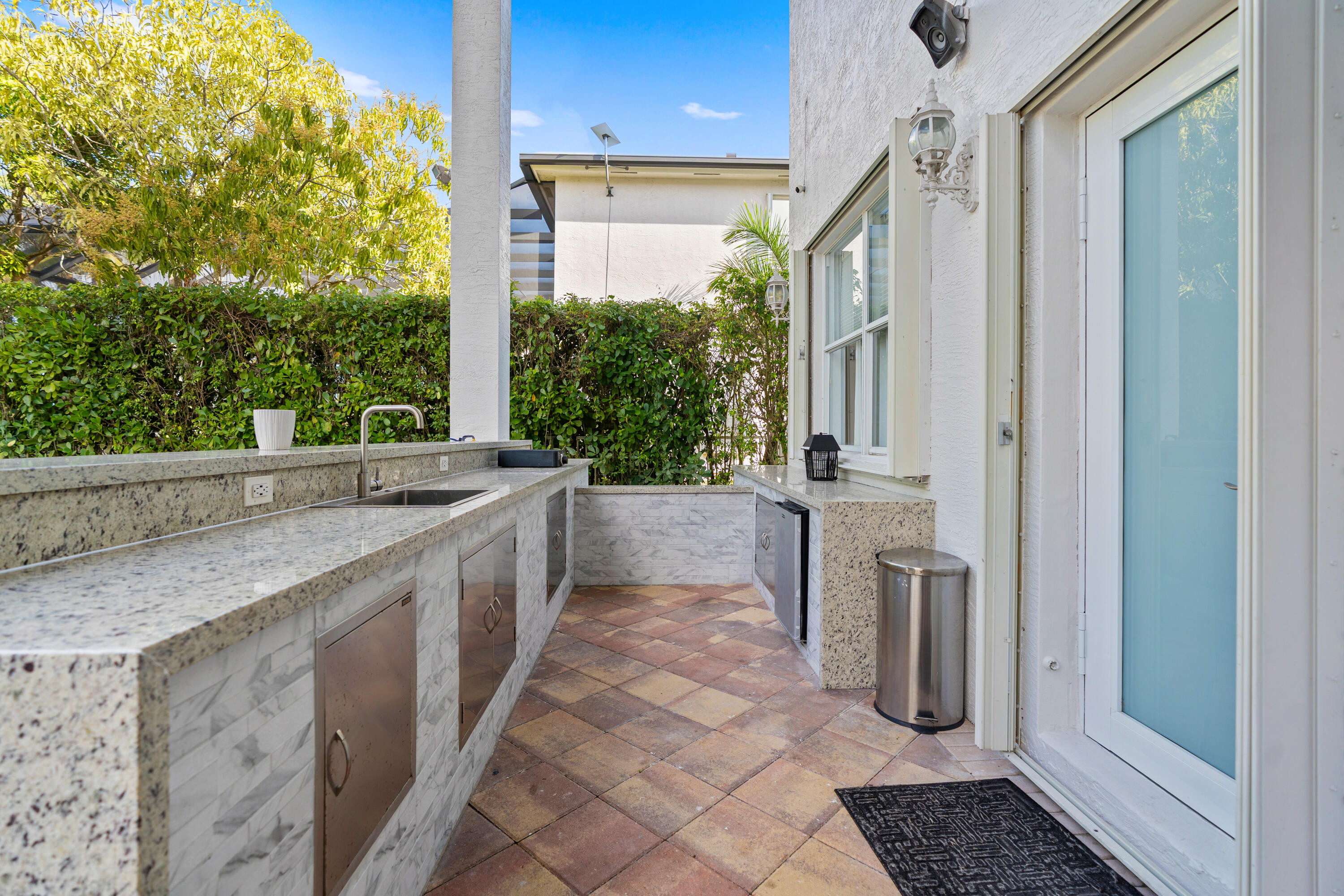 4918 SW 195th Ter Miramar, FL 33029