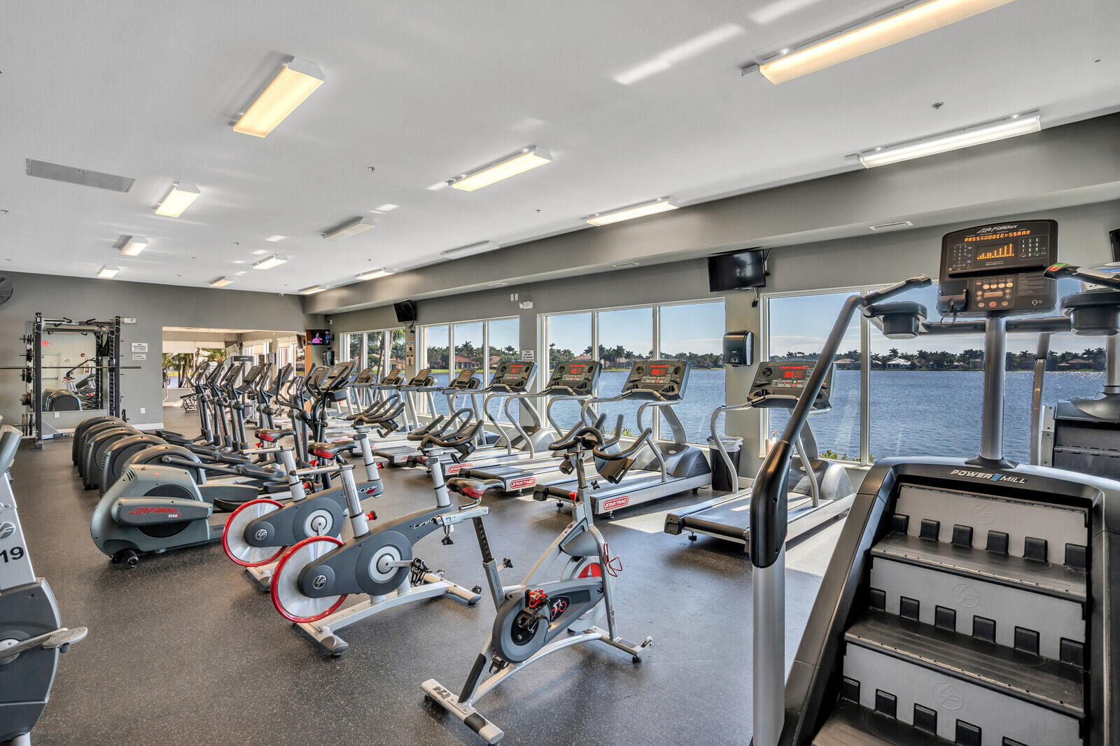 4918 SW 195th Ter Miramar, FL 33029