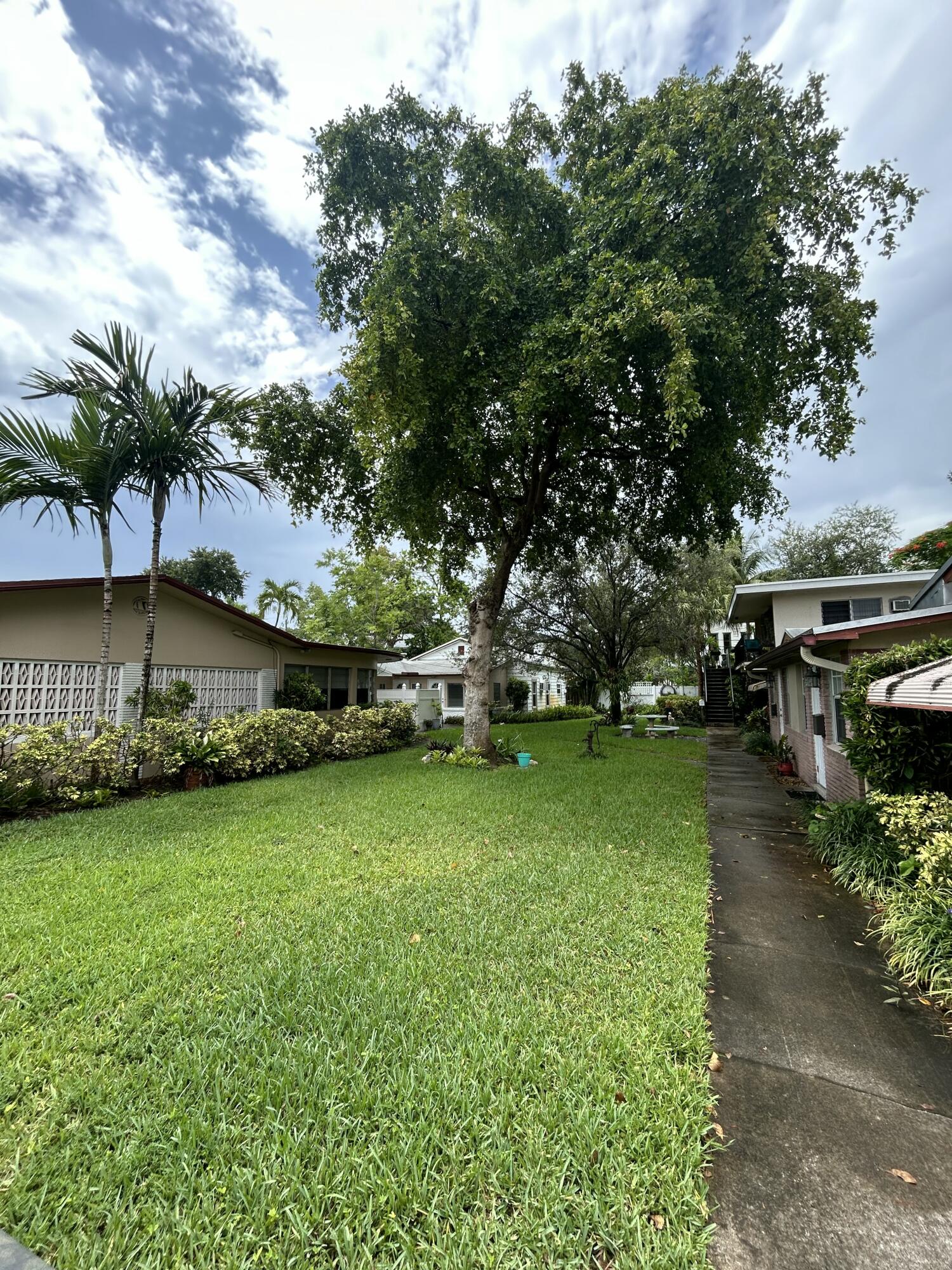 710 SE 16th #A Fort Lauderdale, FL 33316