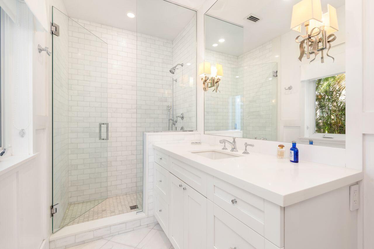 129 S Flagler Promenade West Palm Beach, FL 33405