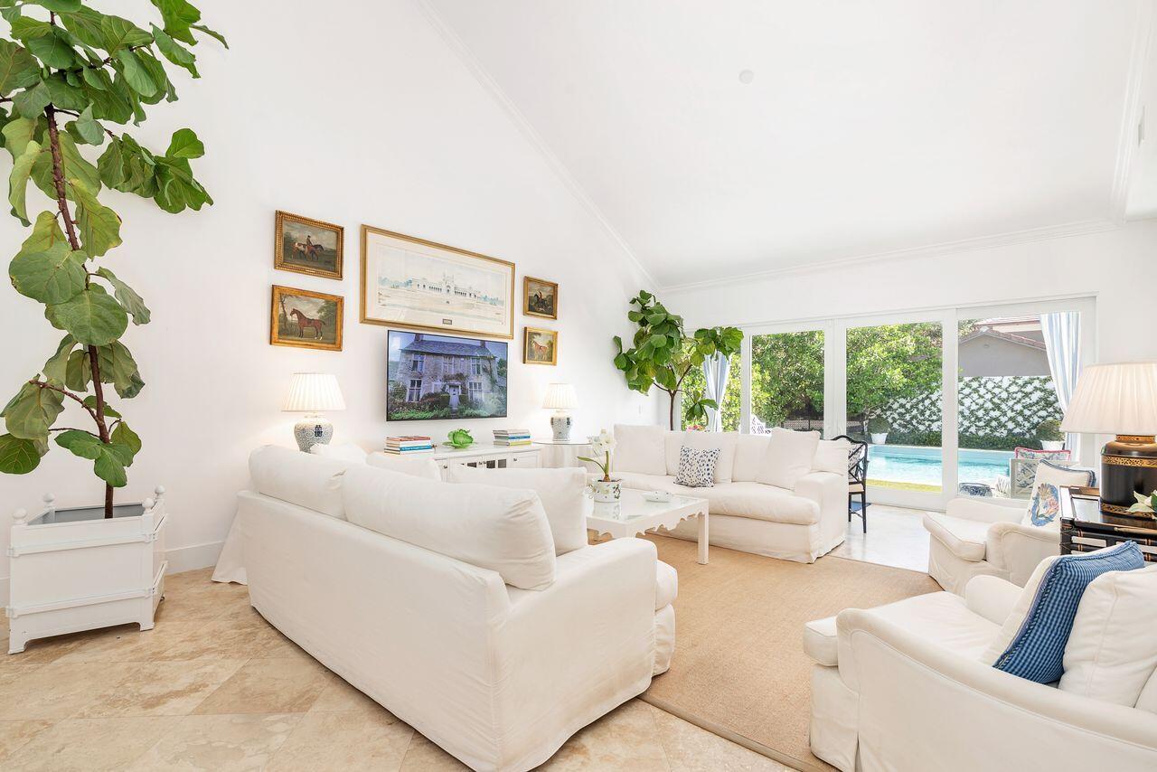 129 S Flagler Promenade West Palm Beach, FL 33405