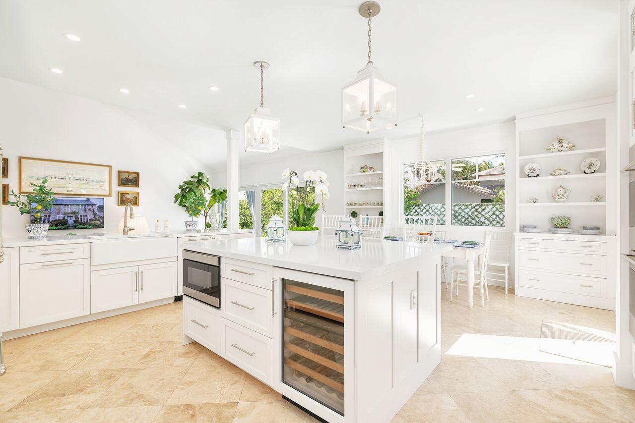 129 S Flagler Promenade West Palm Beach, FL 33405