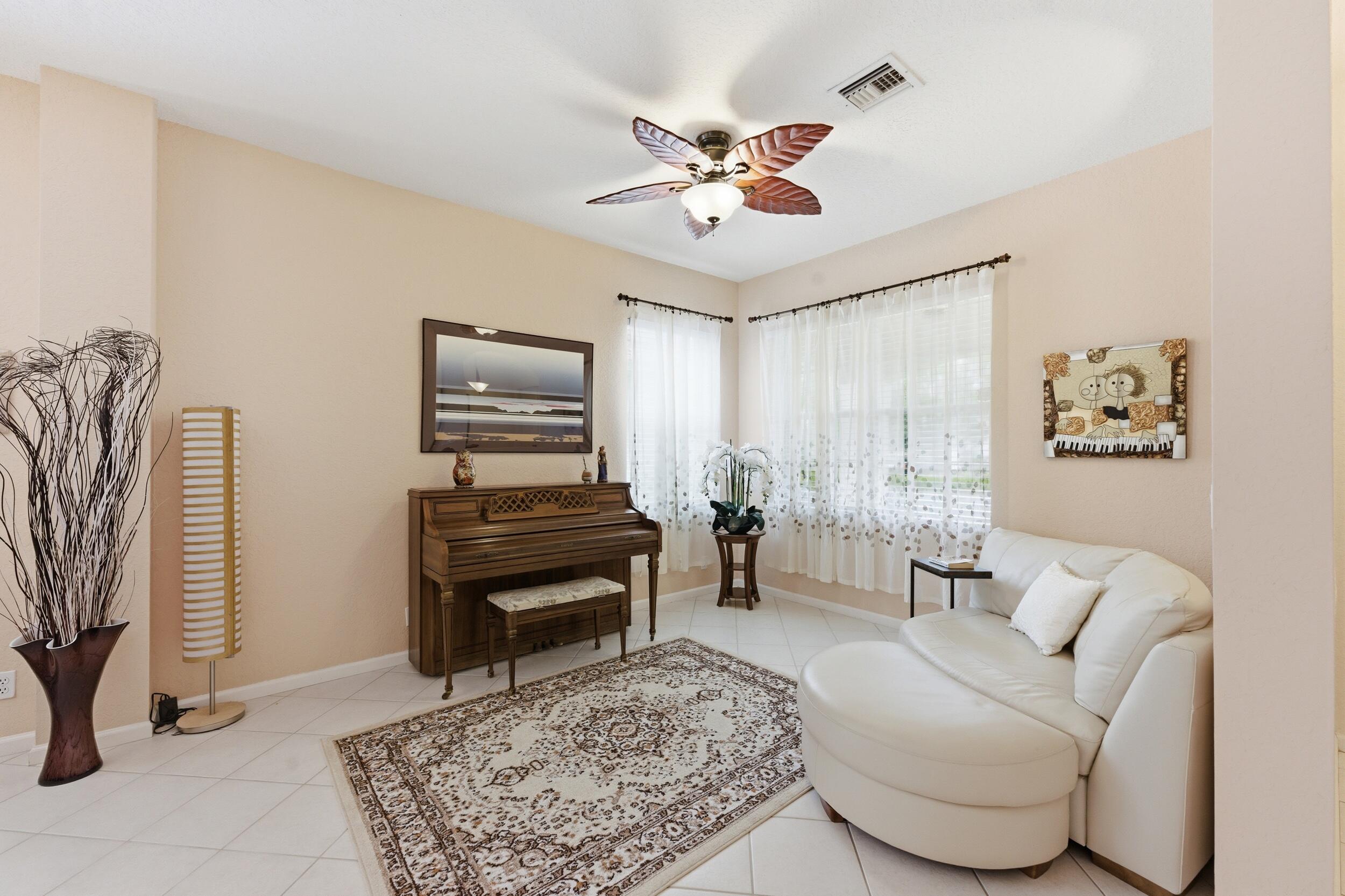 648 SW 168th Pembroke Pines, FL 33027