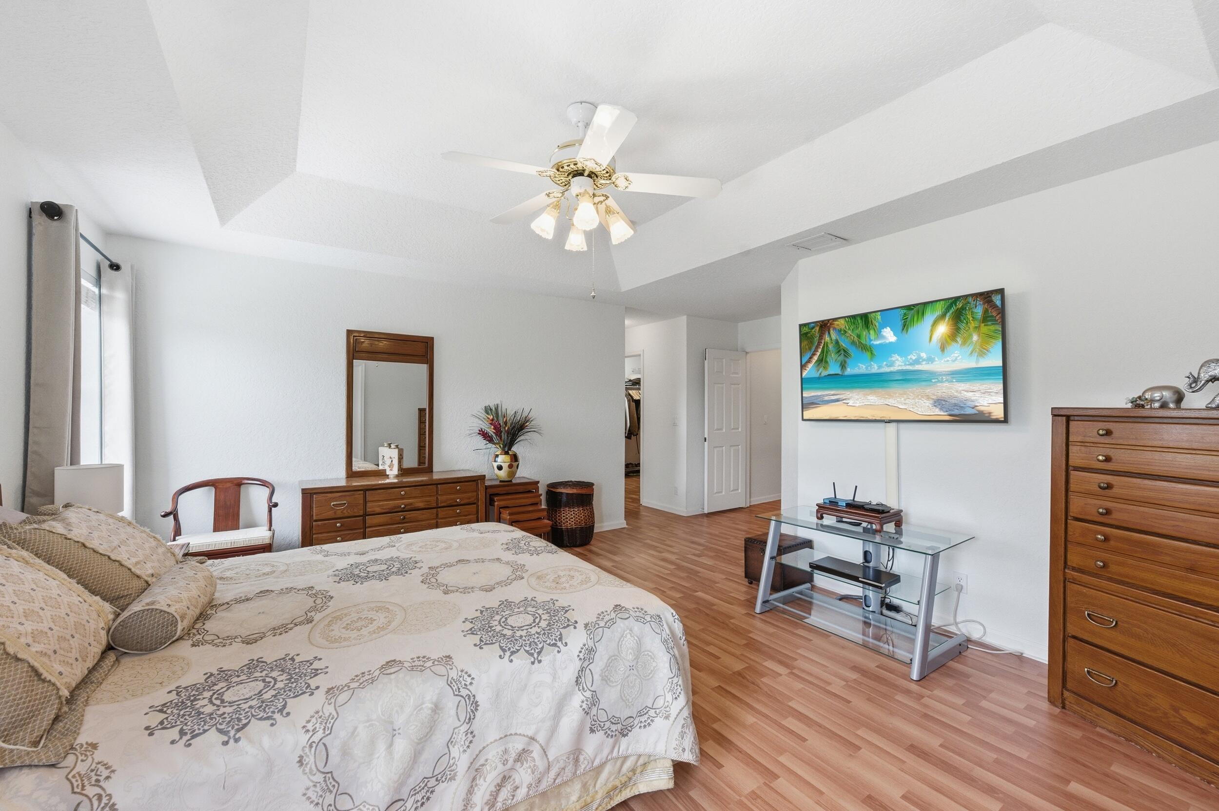 648 SW 168th Pembroke Pines, FL 33027