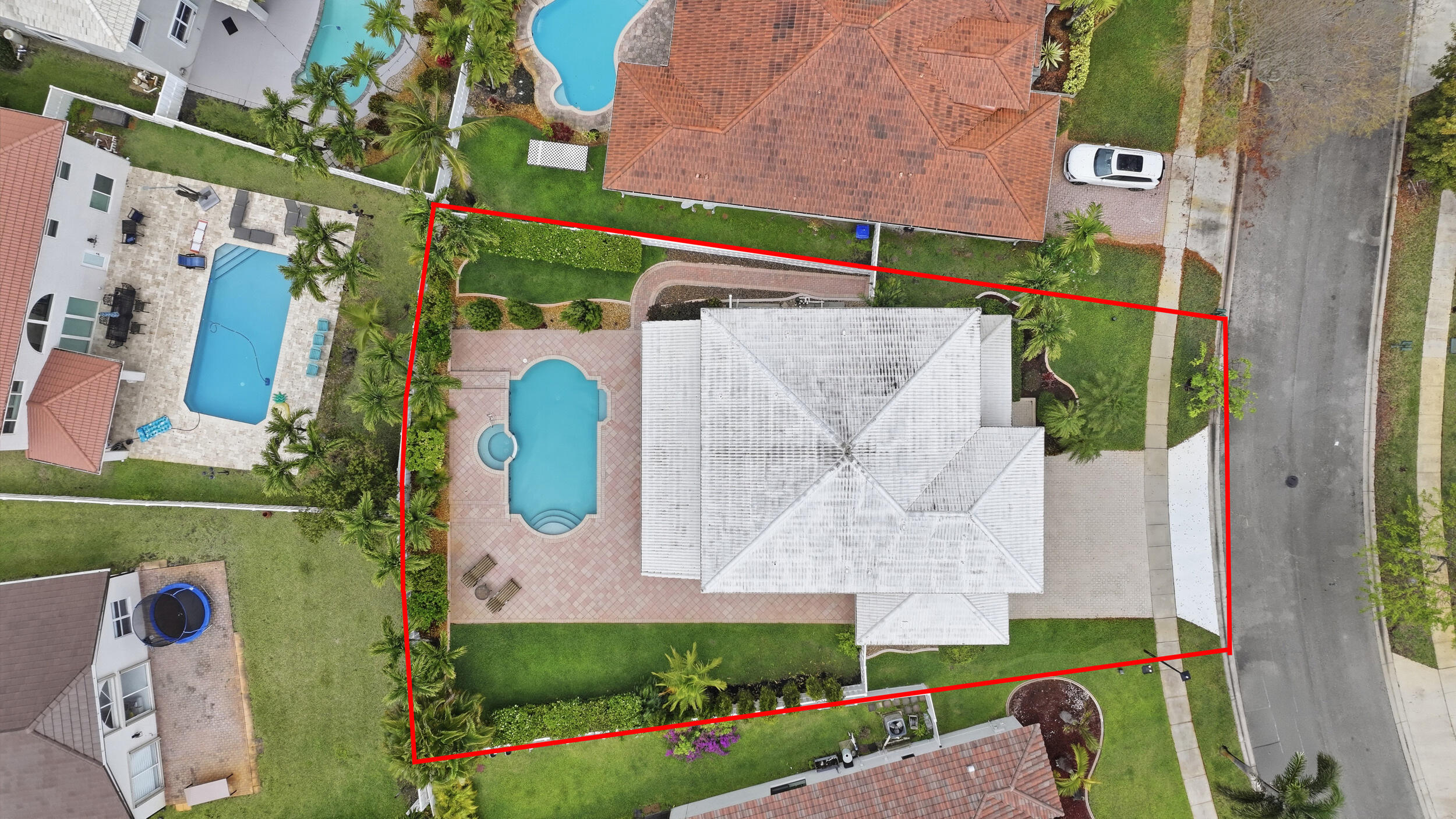 648 SW 168th Pembroke Pines, FL 33027