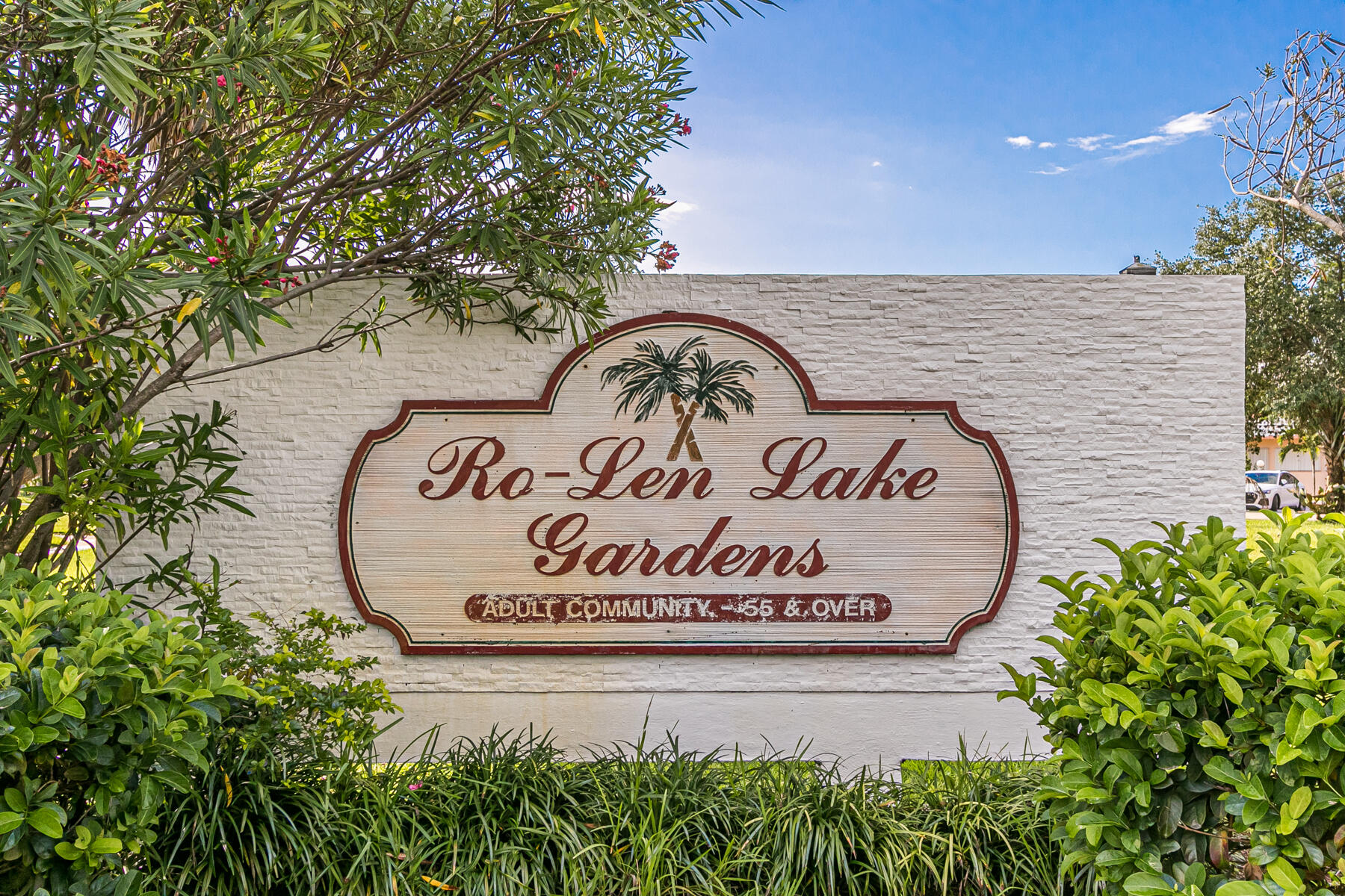 800 SW 10th #T-6 Hallandale Beach, FL 33009