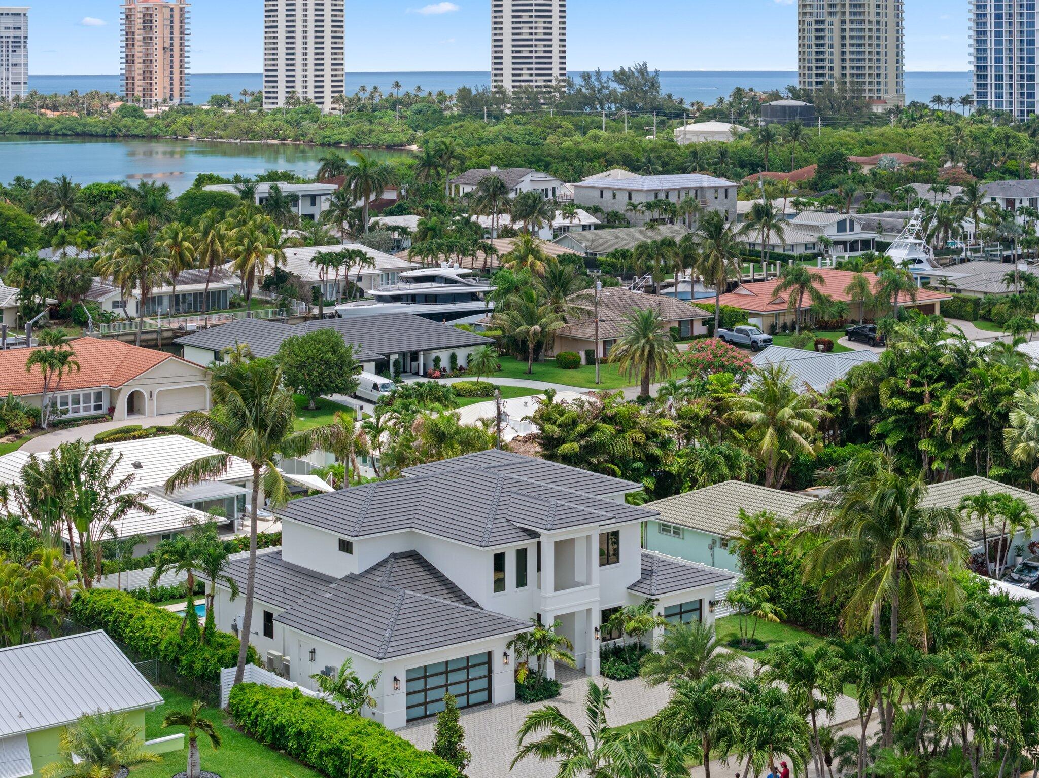 1160 Emerald Riviera Beach, FL 33404