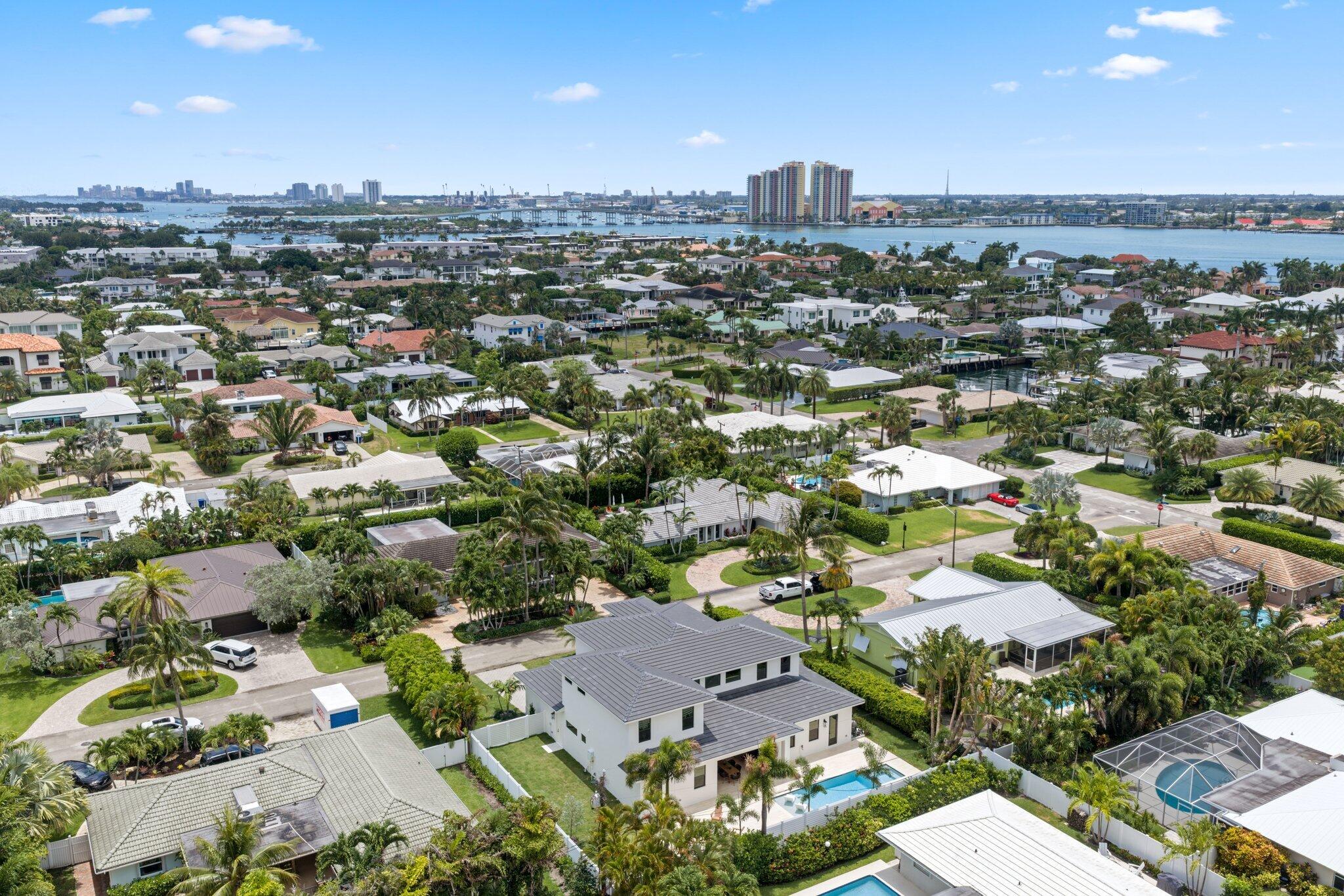 1160 Emerald Riviera Beach, FL 33404