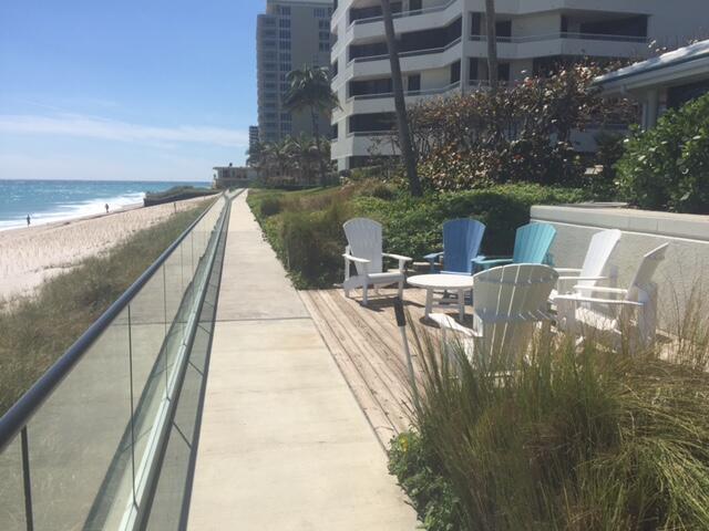 5070 N Ocean #10c Singer Island, FL 33404