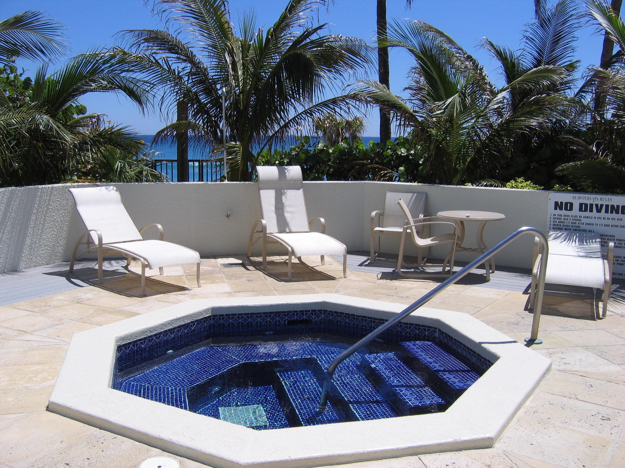 5070 N Ocean #10c Singer Island, FL 33404