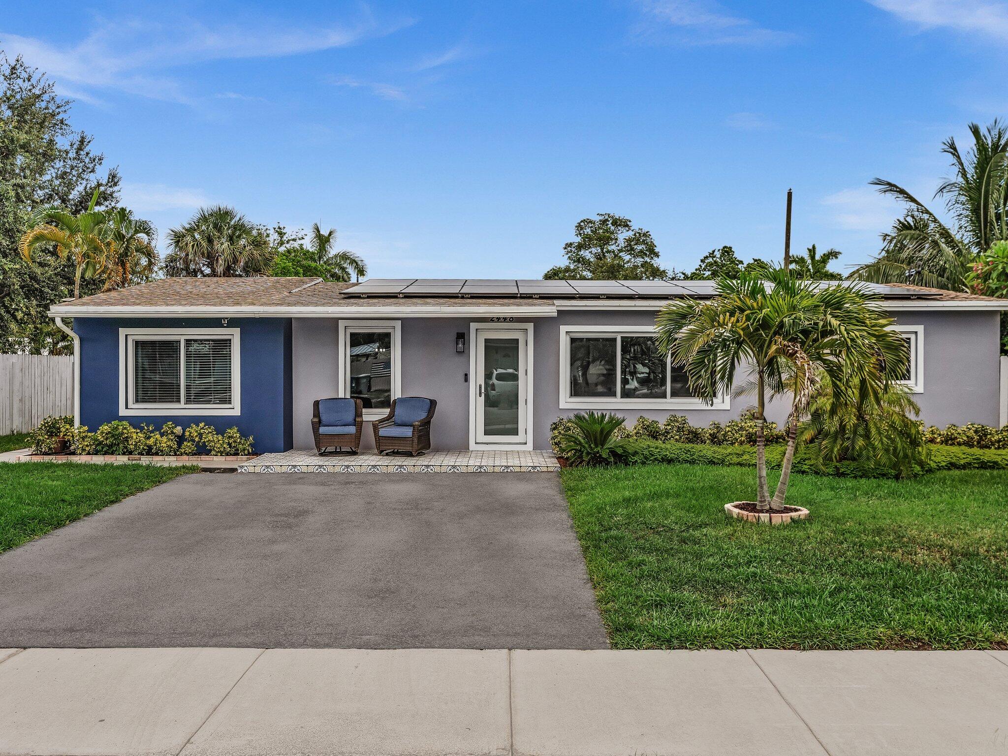 2448 NE 14th