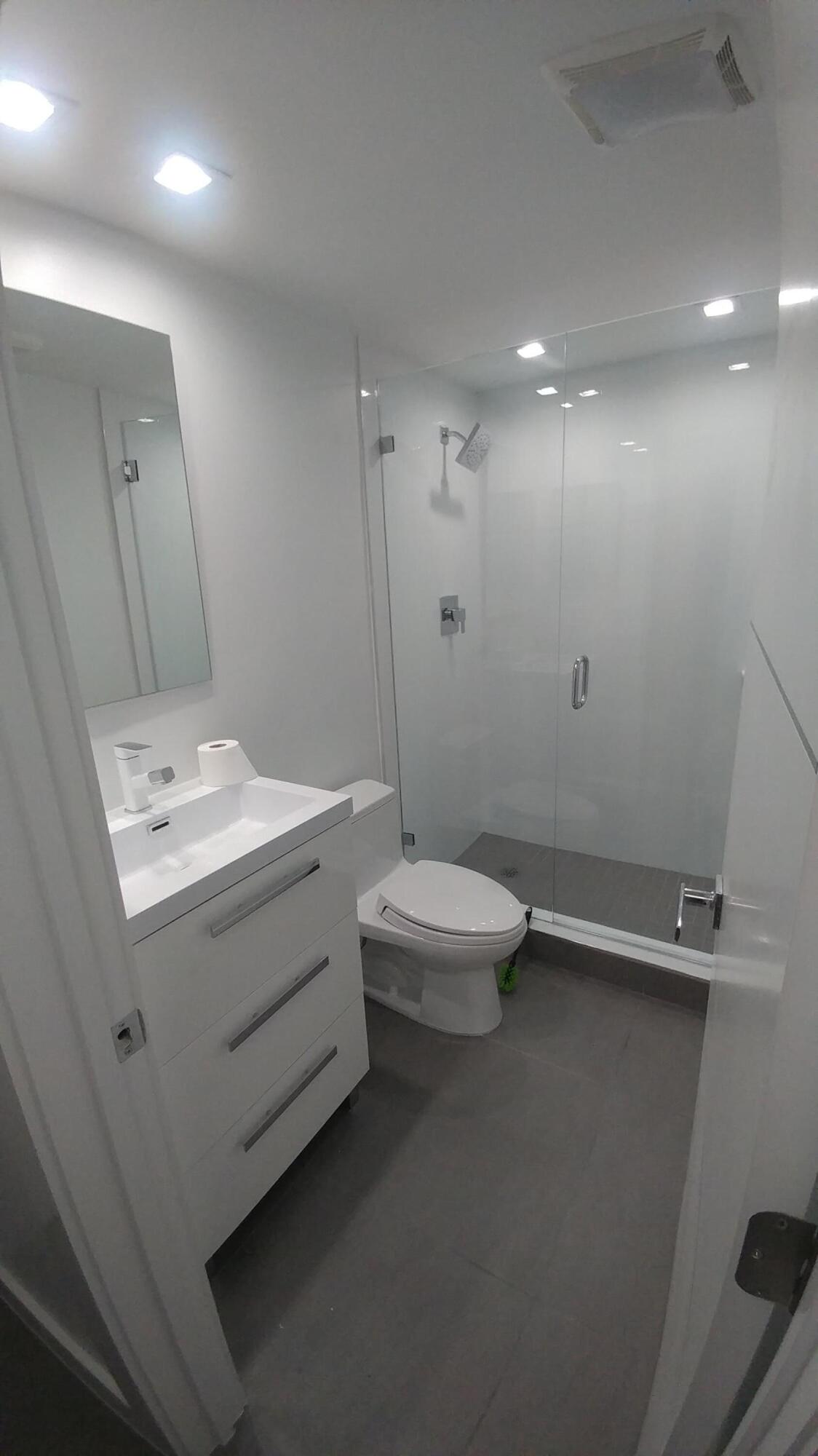 3700 Galt Ocean #1206 Fort Lauderdale, FL 33308