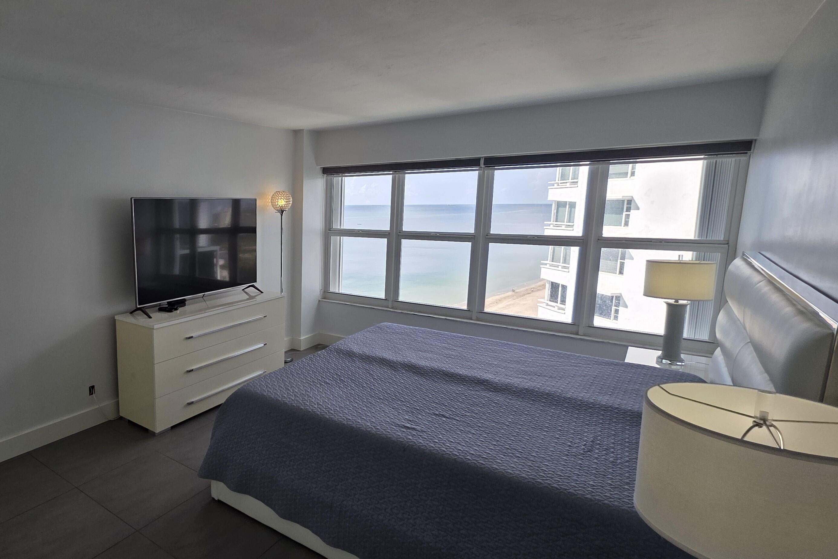 3700 Galt Ocean #1206 Fort Lauderdale, FL 33308