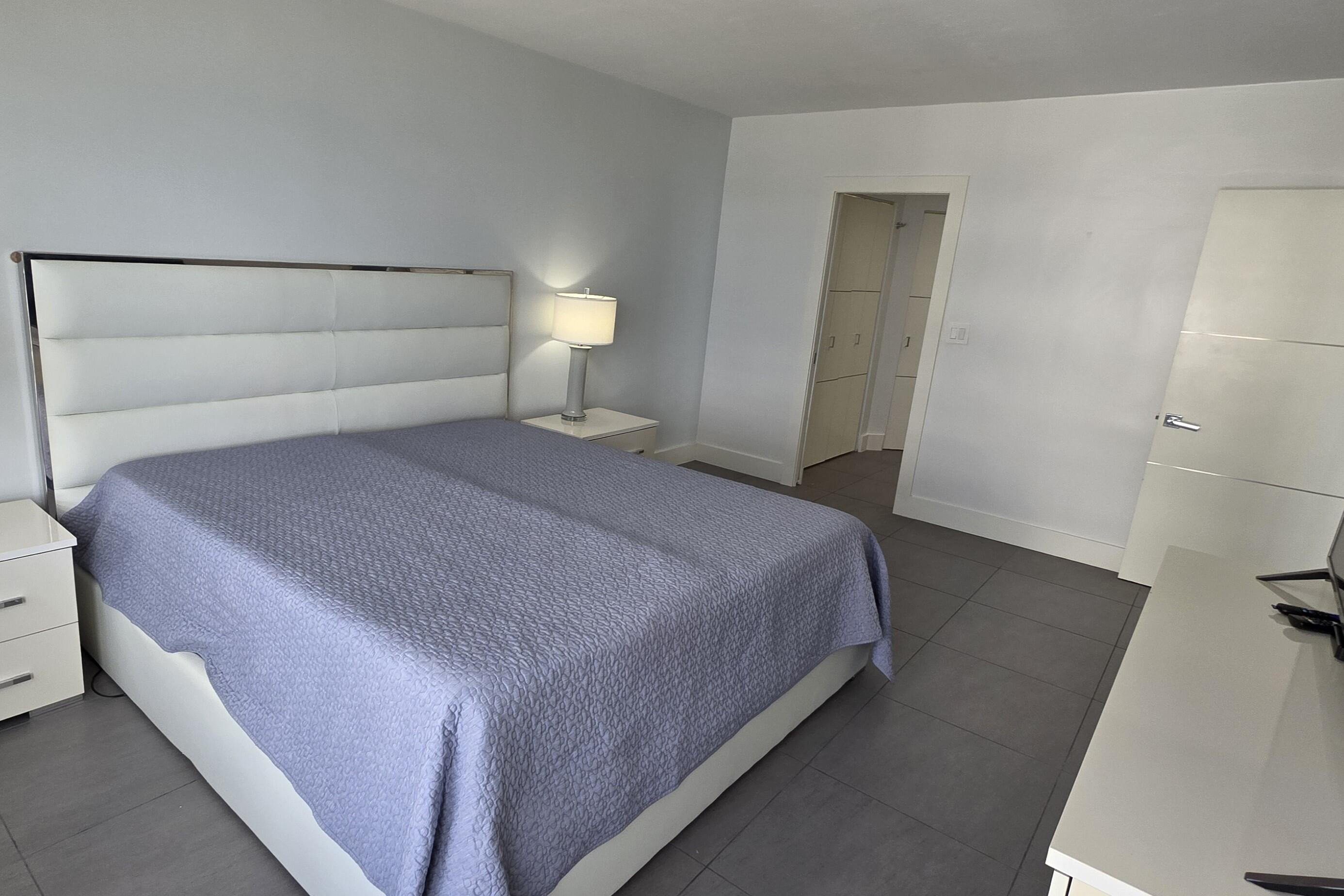 3700 Galt Ocean #1206 Fort Lauderdale, FL 33308
