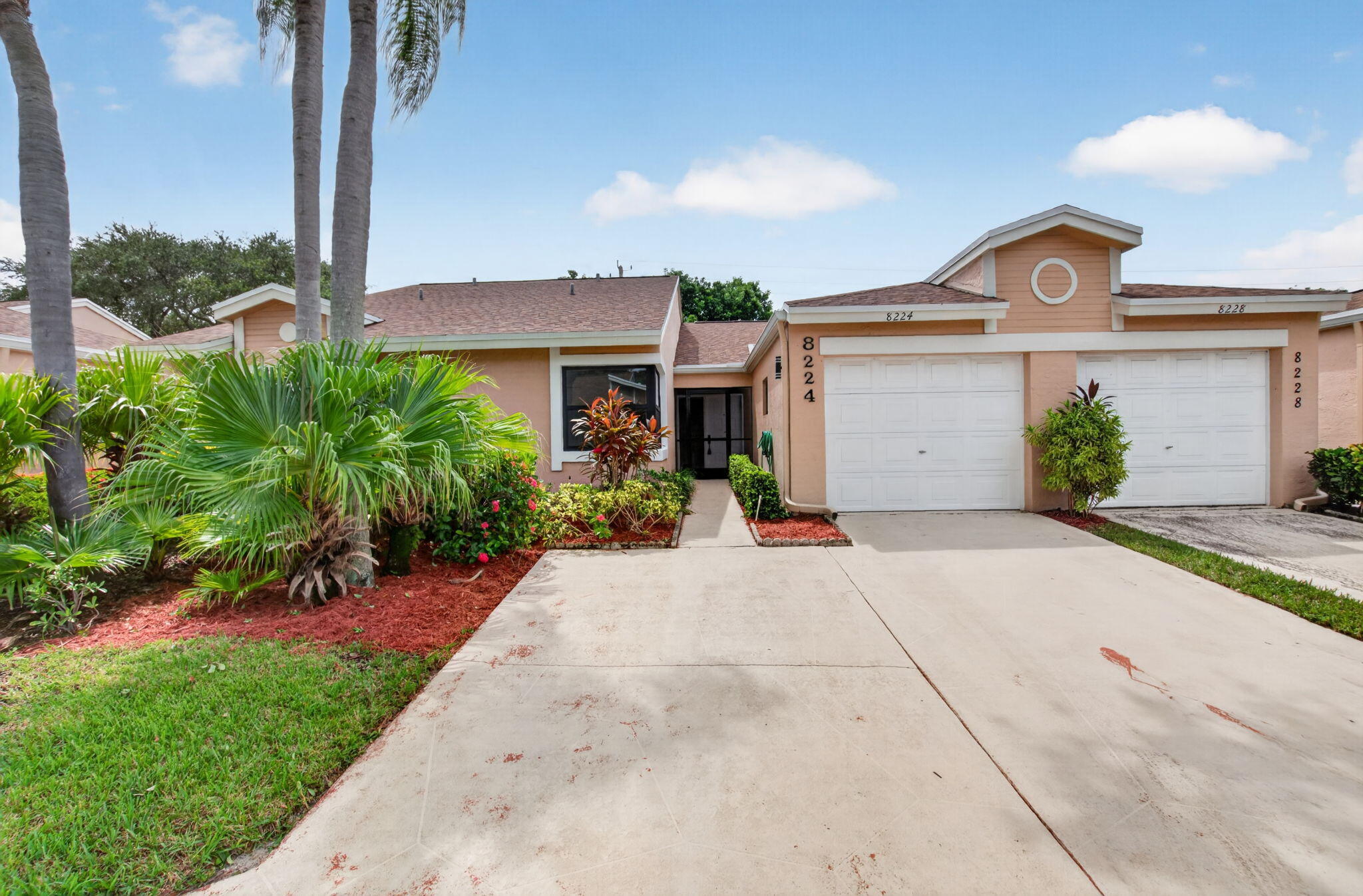 8224 Summerbreeze Ln