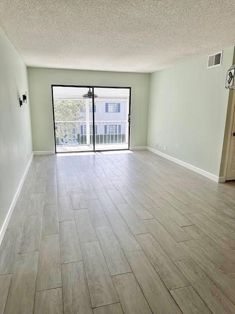 130 Cypress Clb Dr #323,Pompano Beach, FL 33060