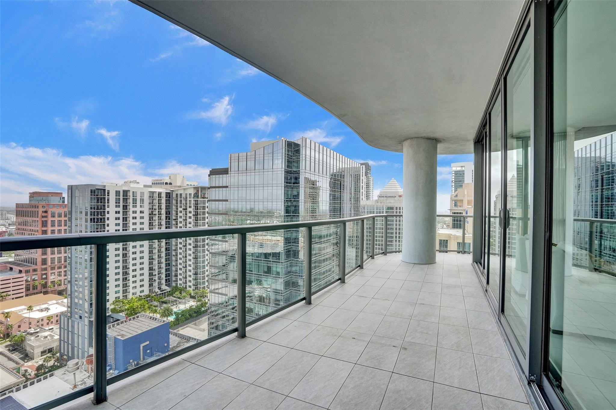100 E Las Olas #2701 Fort Lauderdale, FL 33301