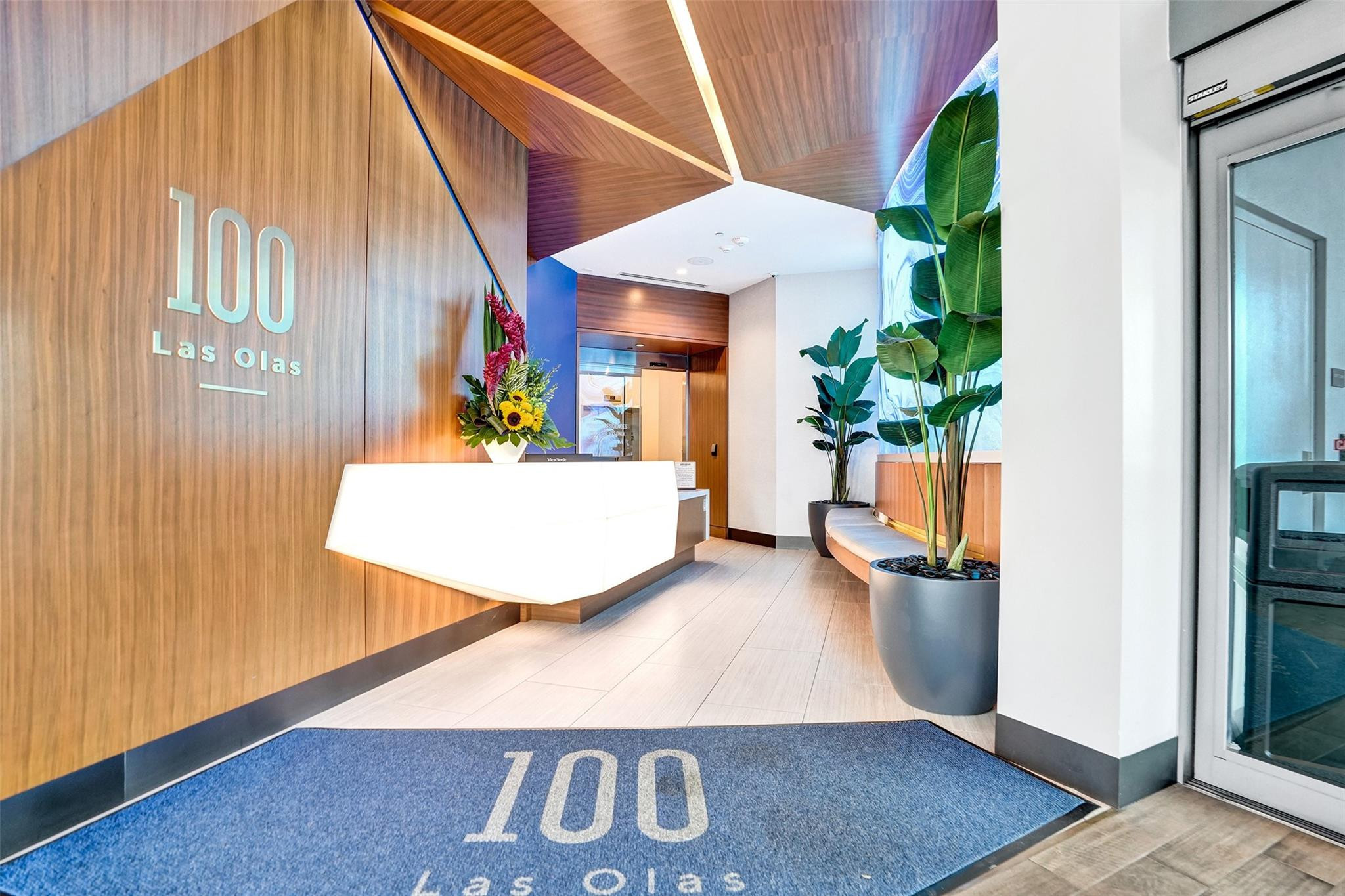 100 E Las Olas #2701 Fort Lauderdale, FL 33301