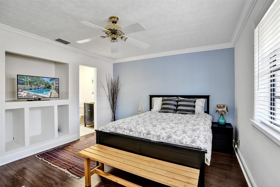 1415 S Miami #B Fort Lauderdale, FL 33316