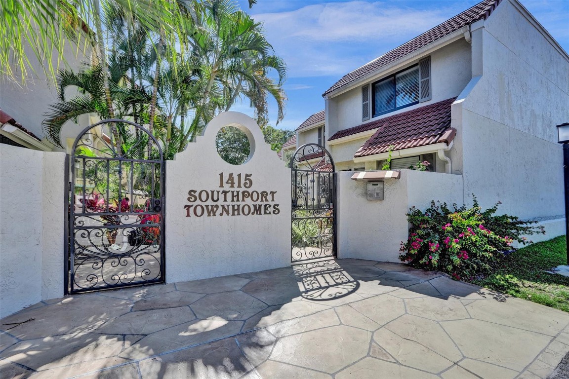 1415 S Miami #B Fort Lauderdale, FL 33316