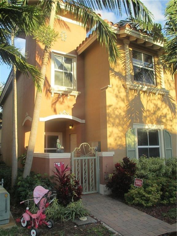 2159 Siena Ter #401