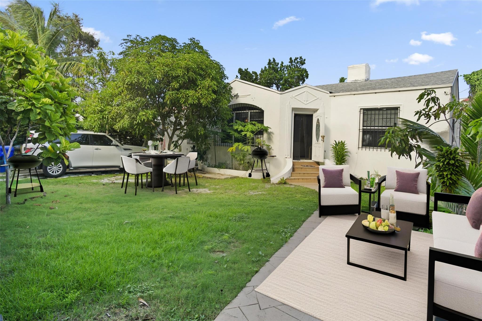 5917 NE 5th Ave Miami, FL 33137