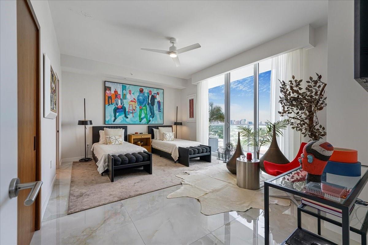 1180 N Federal Hwy #1606 Fort Lauderdale, FL 33304