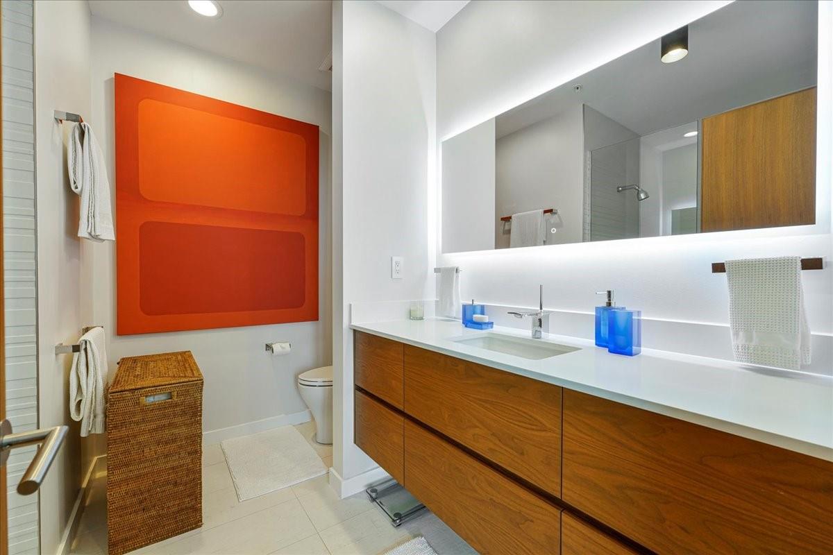 1180 N Federal Hwy #1606 Fort Lauderdale, FL 33304