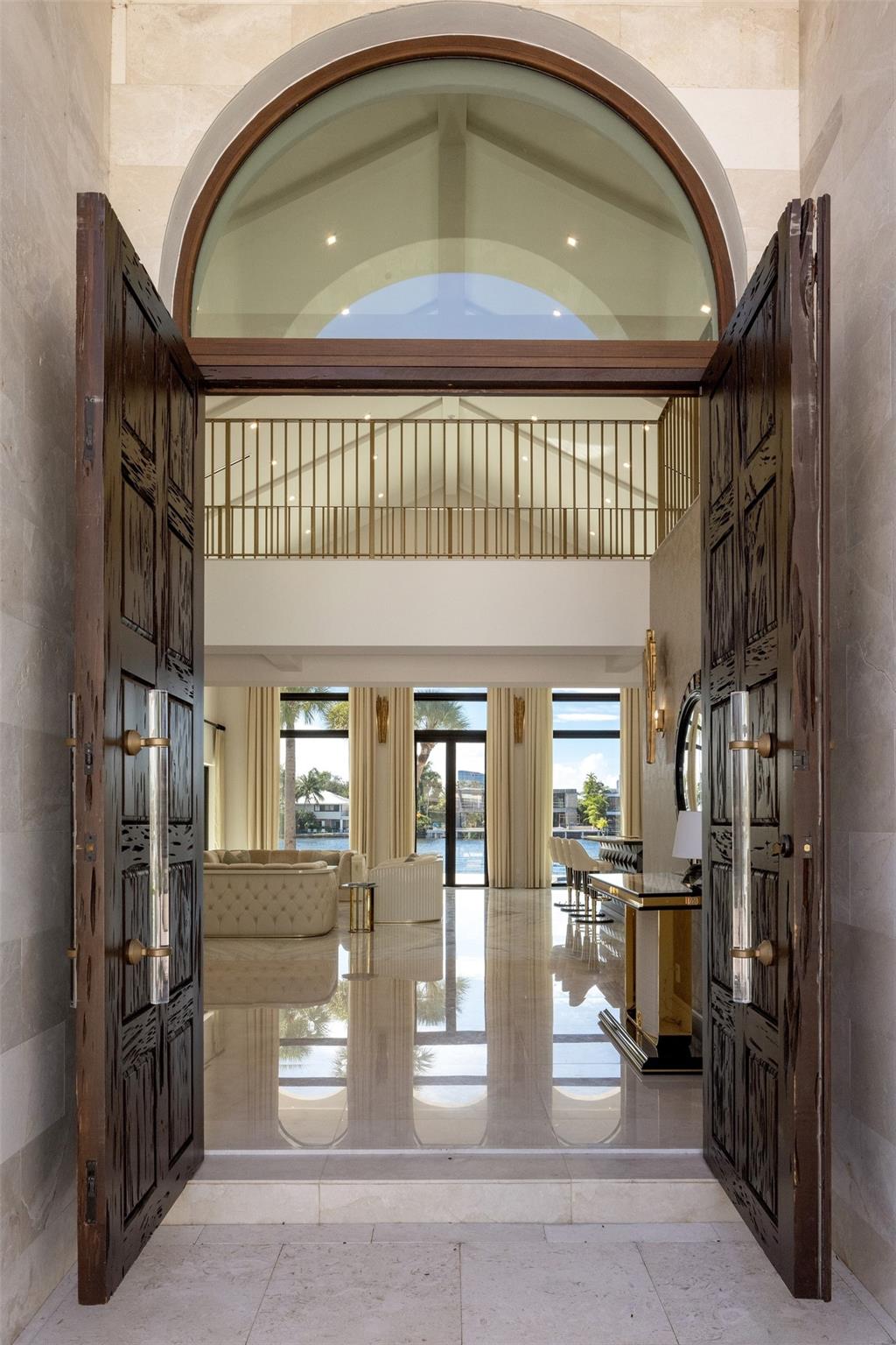 529 Bontona Ave Fort Lauderdale, FL 33301 529 Bontona Ave Fort Lauderdale, FL 33301