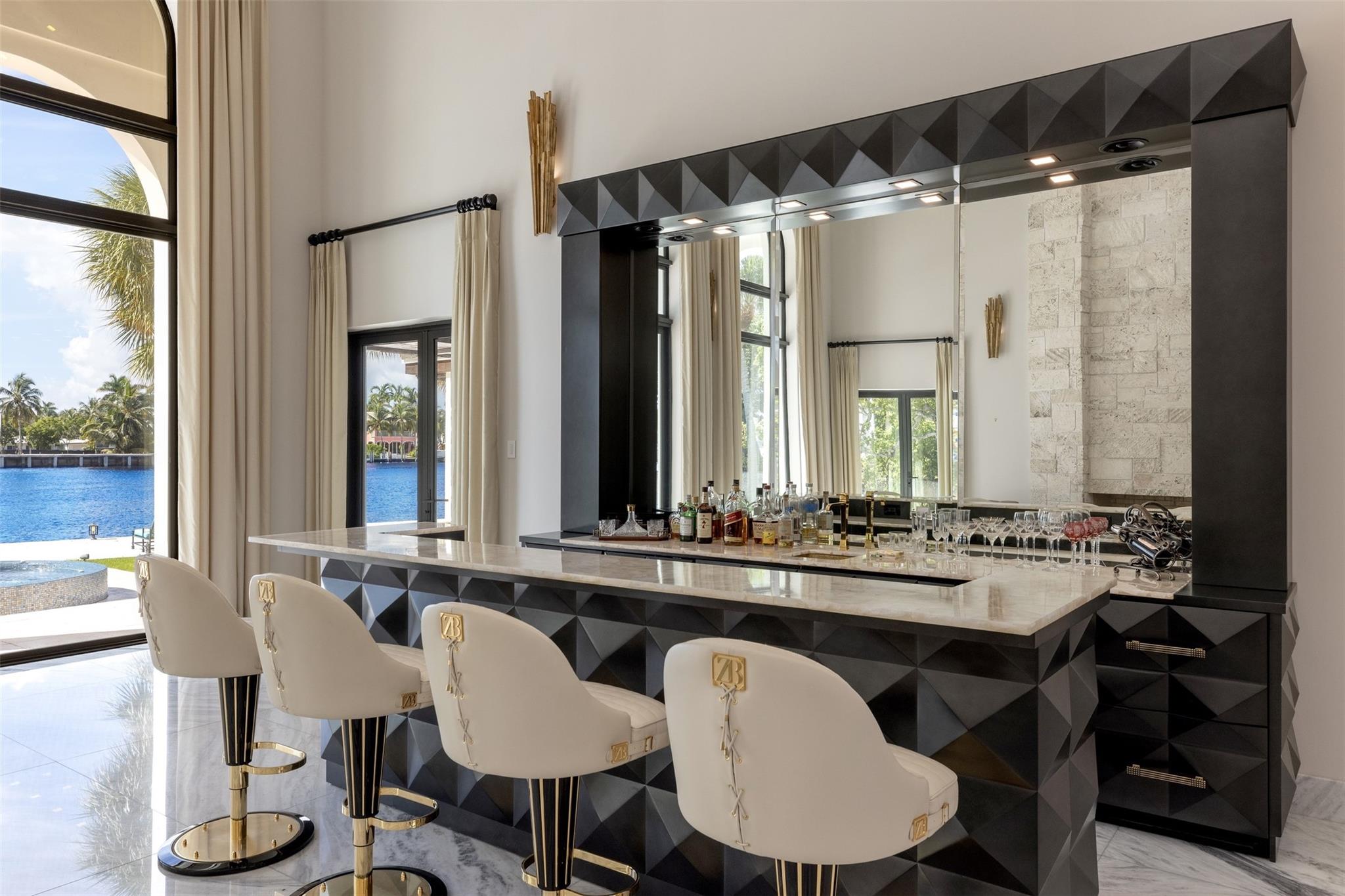 529 Bontona Ave Fort Lauderdale, FL 33301 529 Bontona Ave Fort Lauderdale, FL 33301