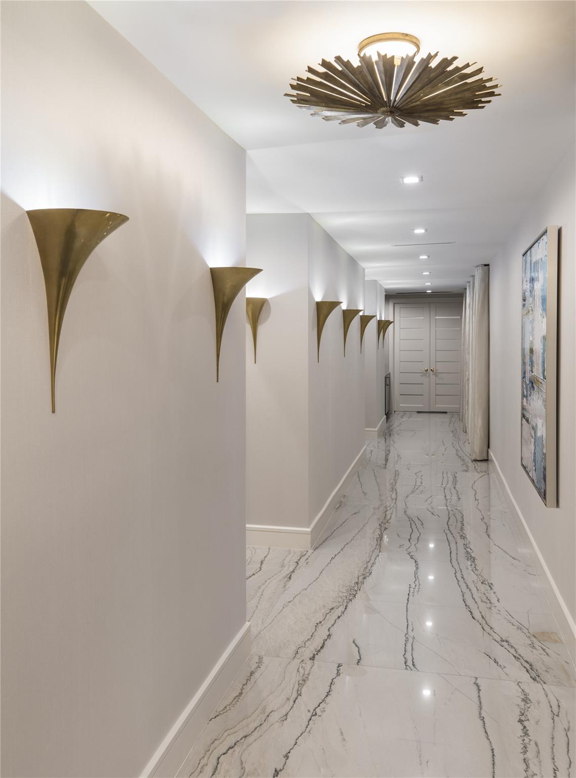 529 Bontona Ave Fort Lauderdale, FL 33301 529 Bontona Ave Fort Lauderdale, FL 33301