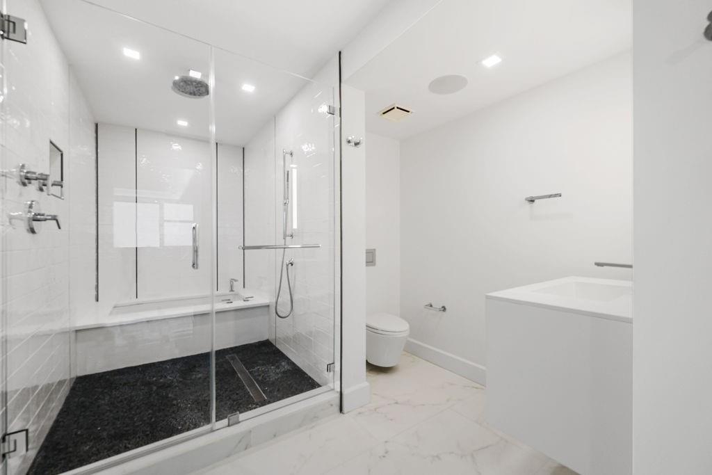 545 S Fort Lauderdale Bch Blvd #1701 Fort Lauderdale, FL 33316