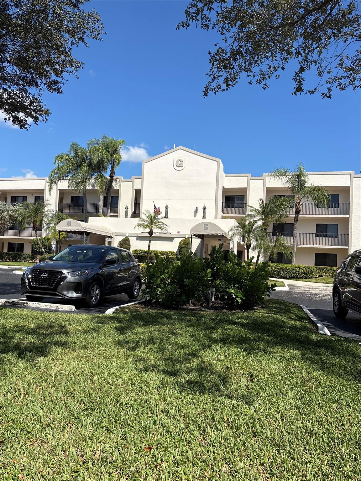 10724 W Clairmont Cir #10724