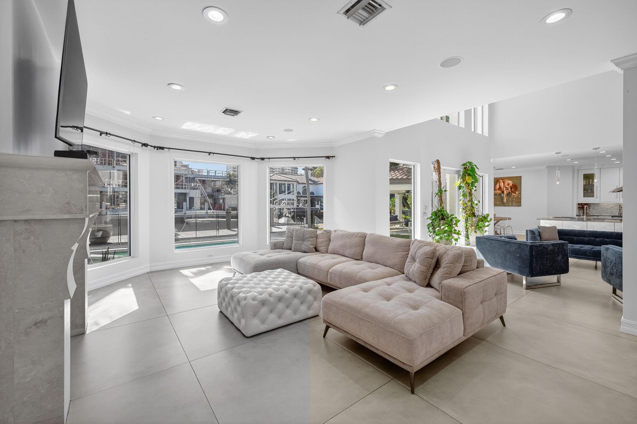 2614 Castilla Isle Fort Lauderdale, FL 33301