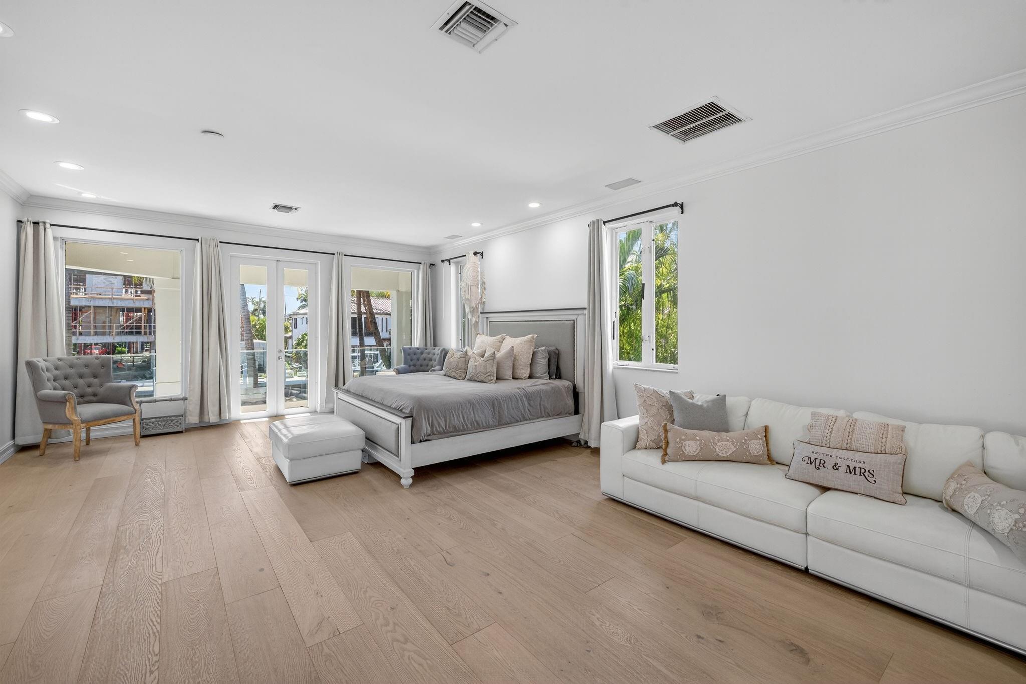 2614 Castilla Isle Fort Lauderdale, FL 33301