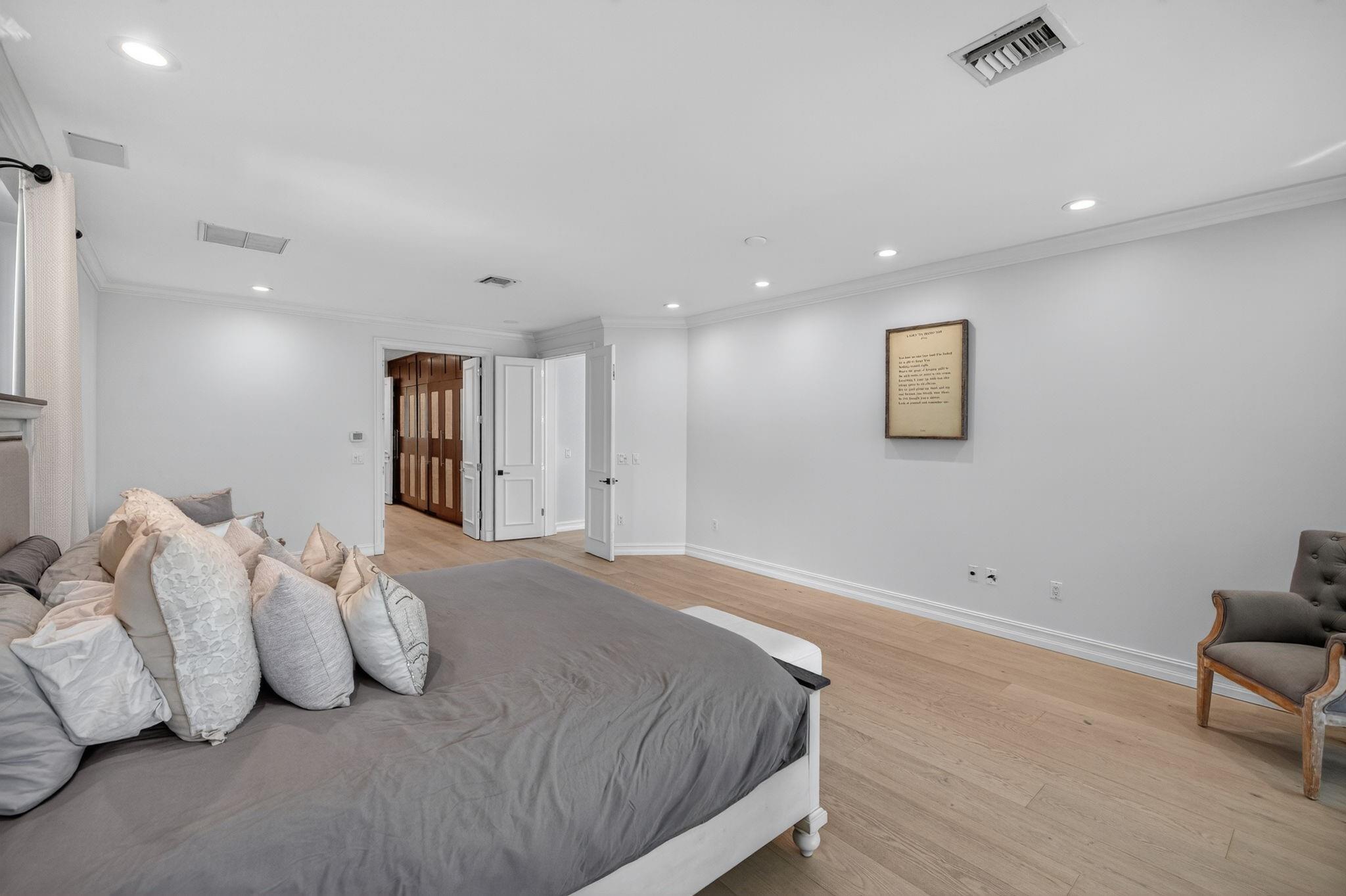 2614 Castilla Isle Fort Lauderdale, FL 33301