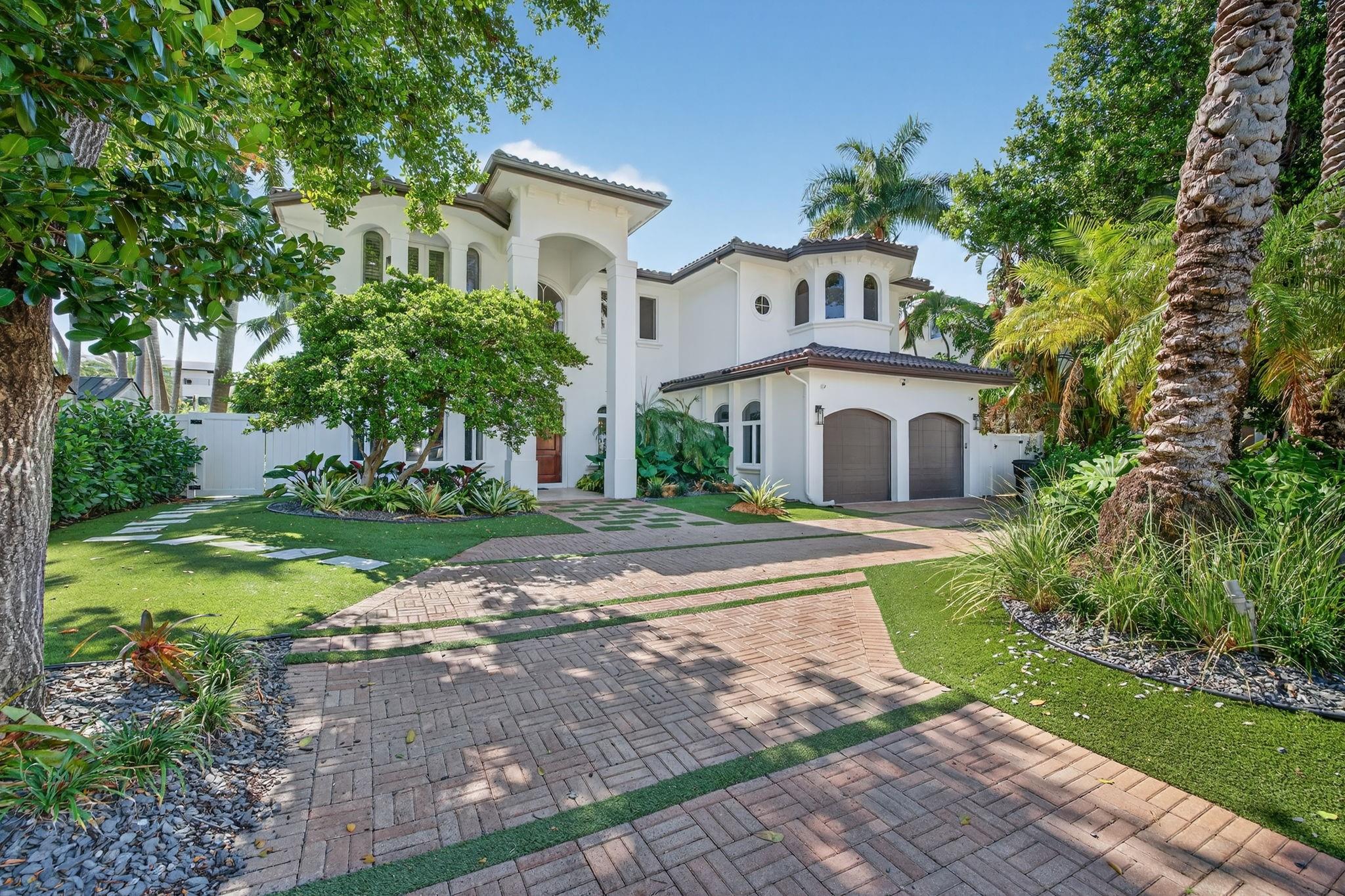 2614 Castilla Isle Fort Lauderdale, FL 33301
