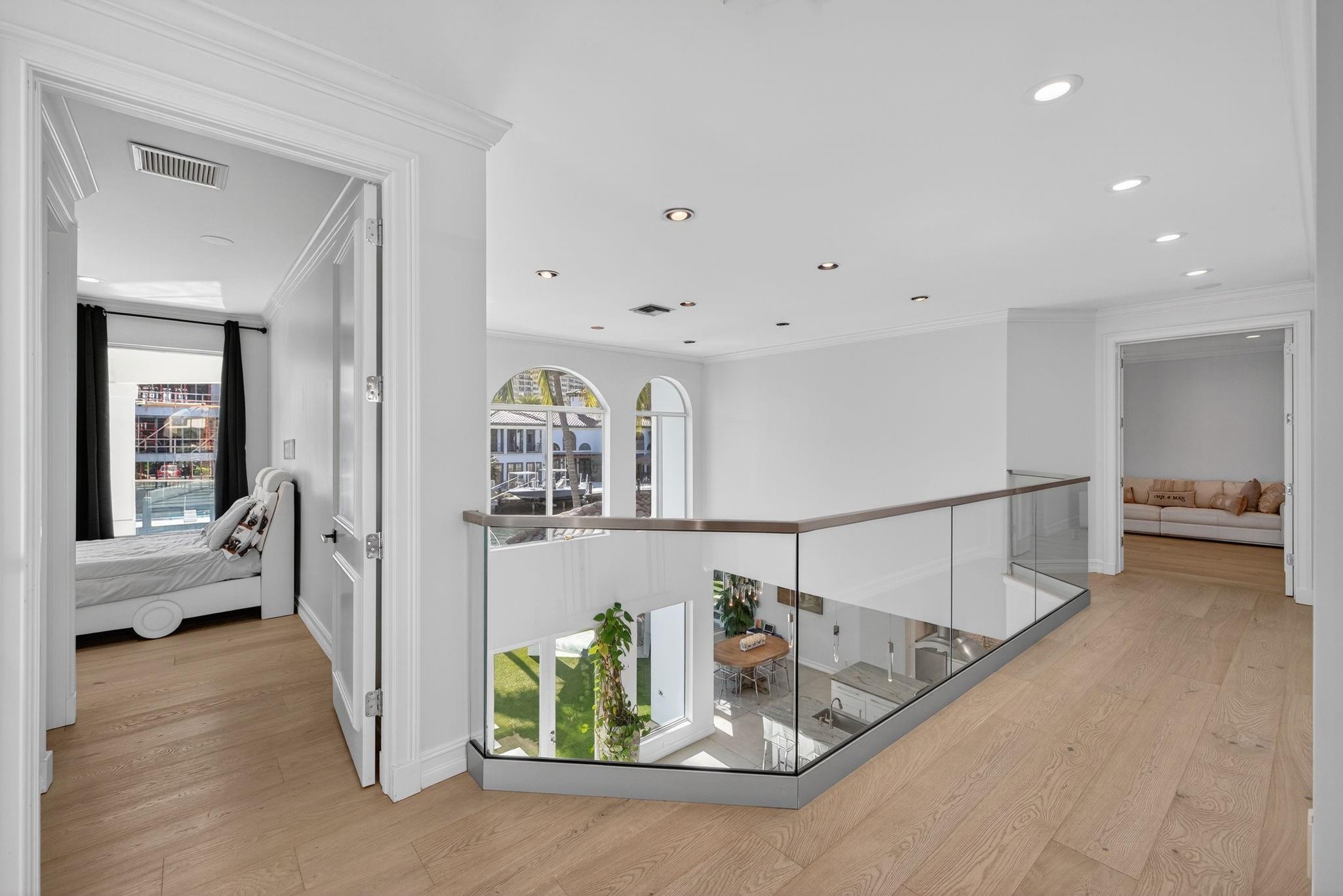 2614 Castilla Isle Fort Lauderdale, FL 33301