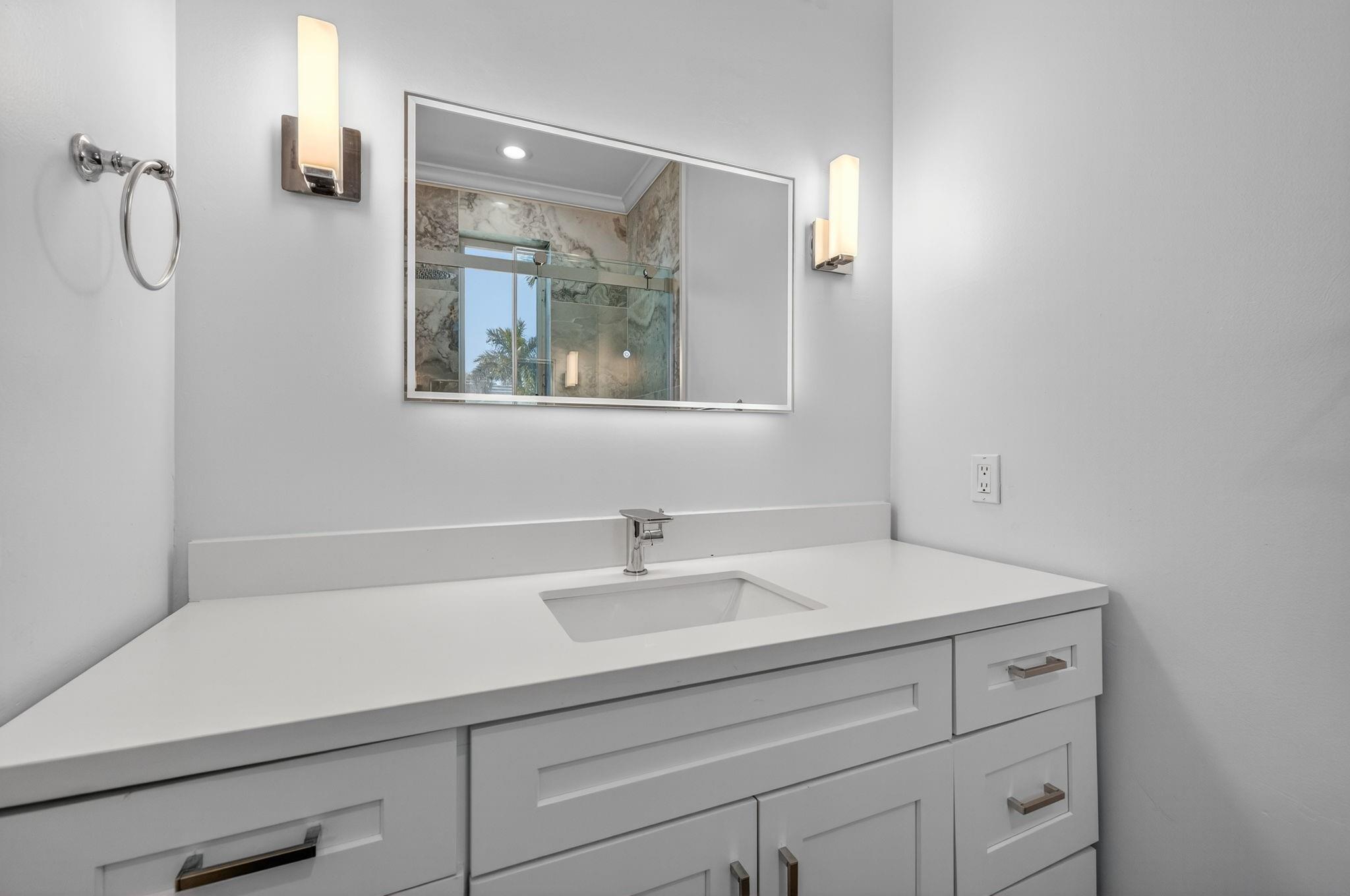 2614 Castilla Isle Fort Lauderdale, FL 33301