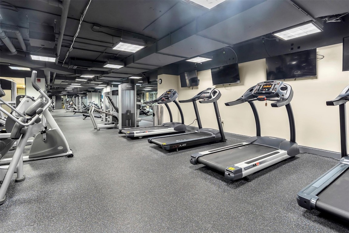 3020 NE 32nd Ave #406 Fort Lauderdale, FL 33308