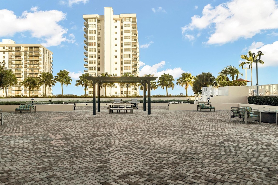 3020 NE 32nd Ave #406 Fort Lauderdale, FL 33308