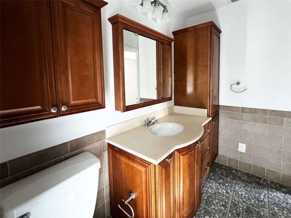 9320 NW 32nd St Sunrise, FL 33351