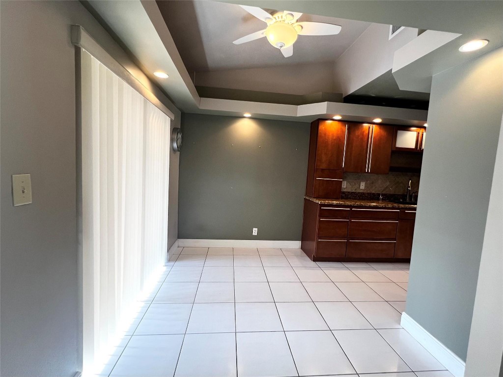 9320 NW 32nd St Sunrise, FL 33351