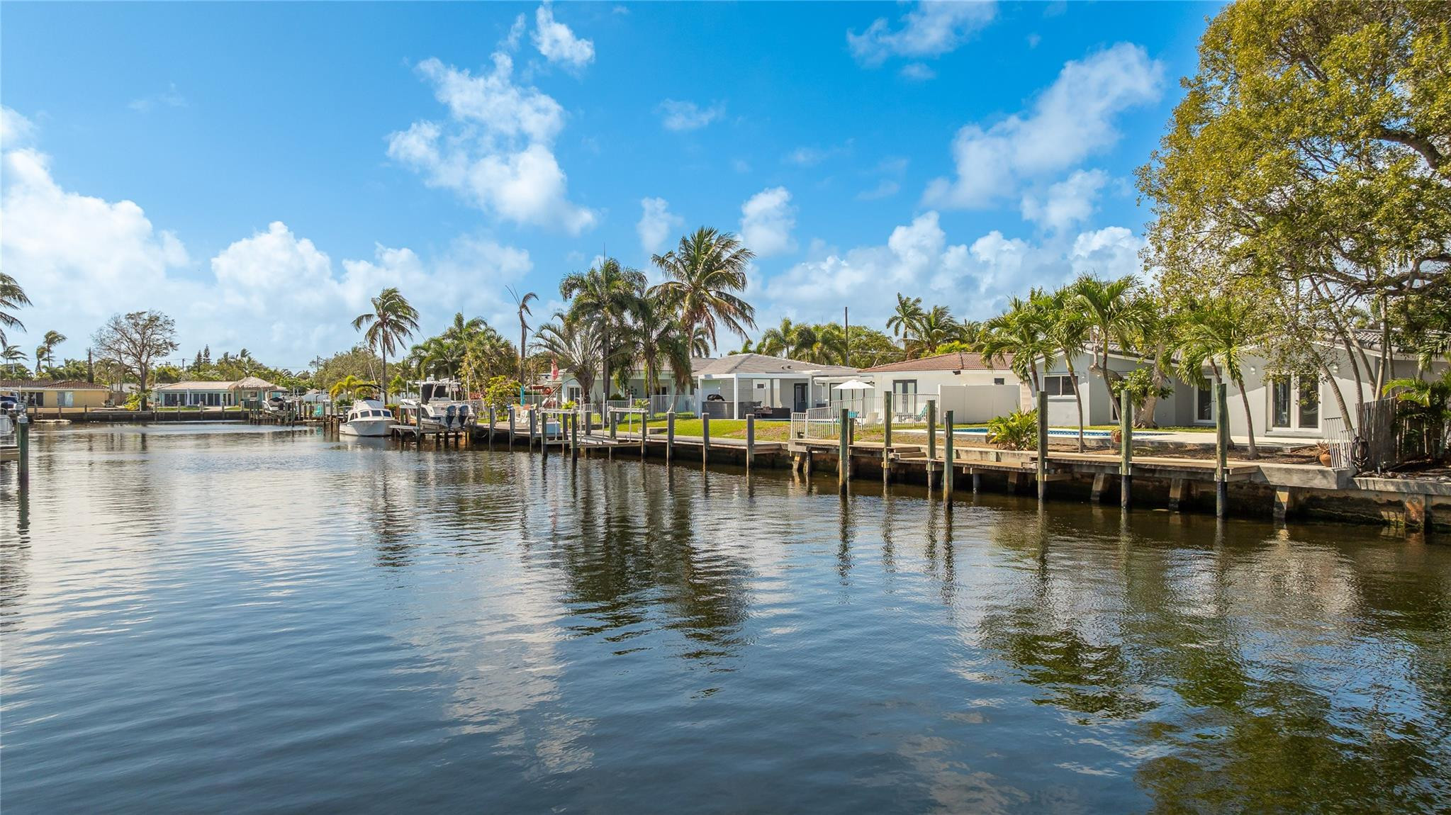 360 SE 5th Pompano Beach, FL 33060